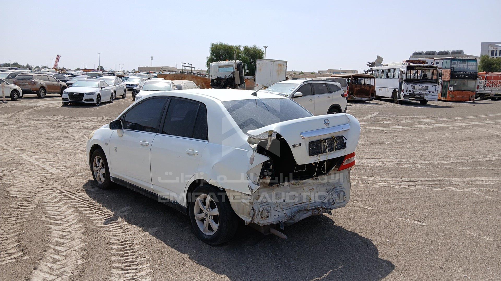 2008 NISSAN TIIDA VIN: JN1CC11C38T018198