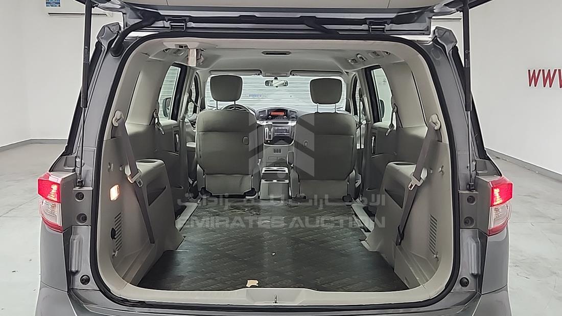 2014 Nissan Quest — Trunk Interior View — Photo 20