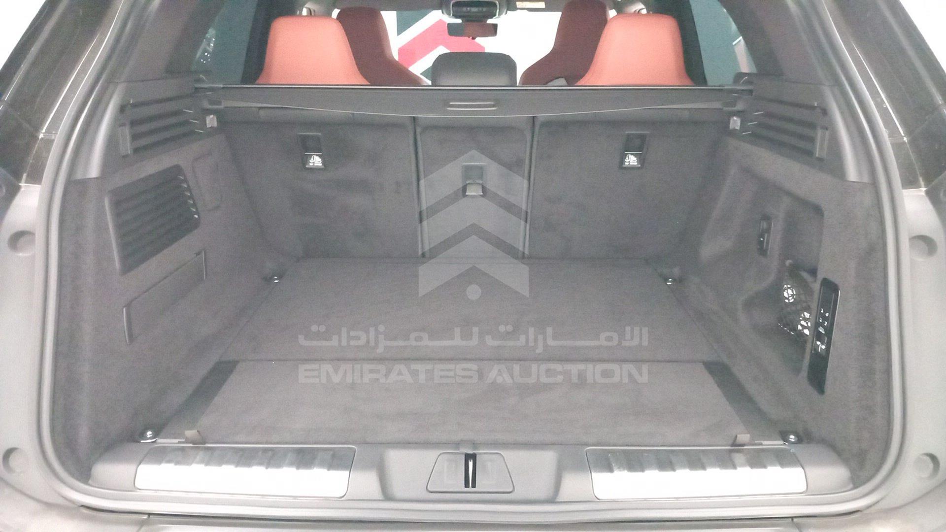 2024 RANGE ROVER SPORT VIN: SAL1A2B9XRA170570