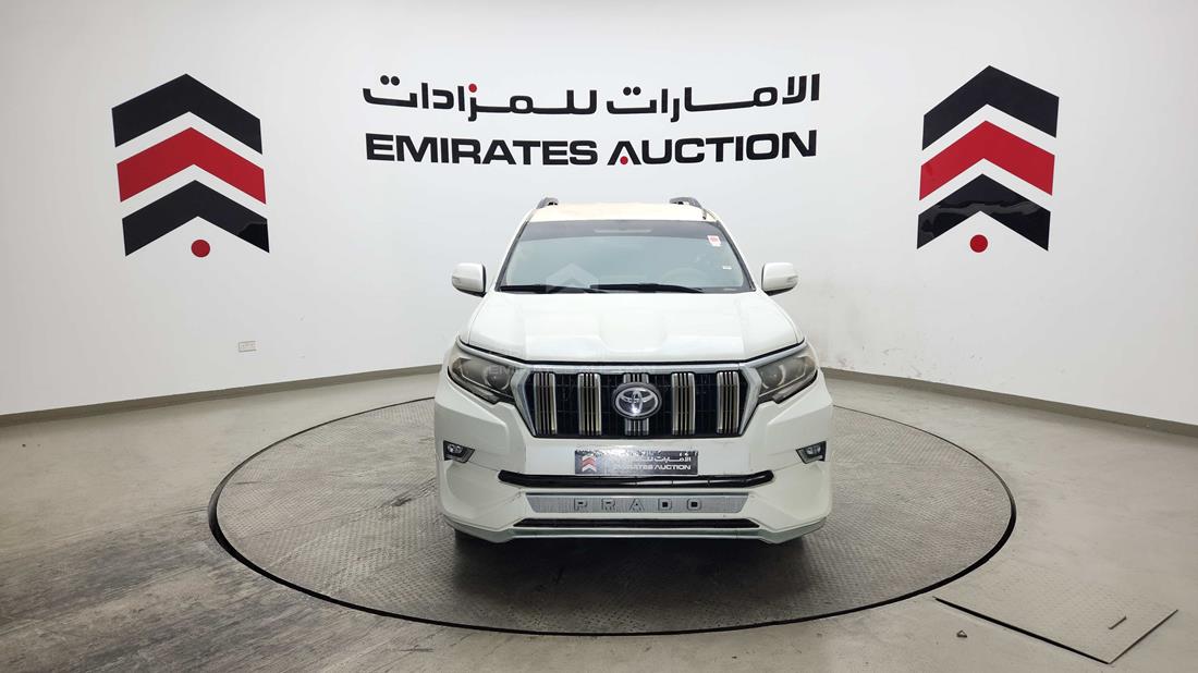 2011 Toyota Prado — 360-degree view