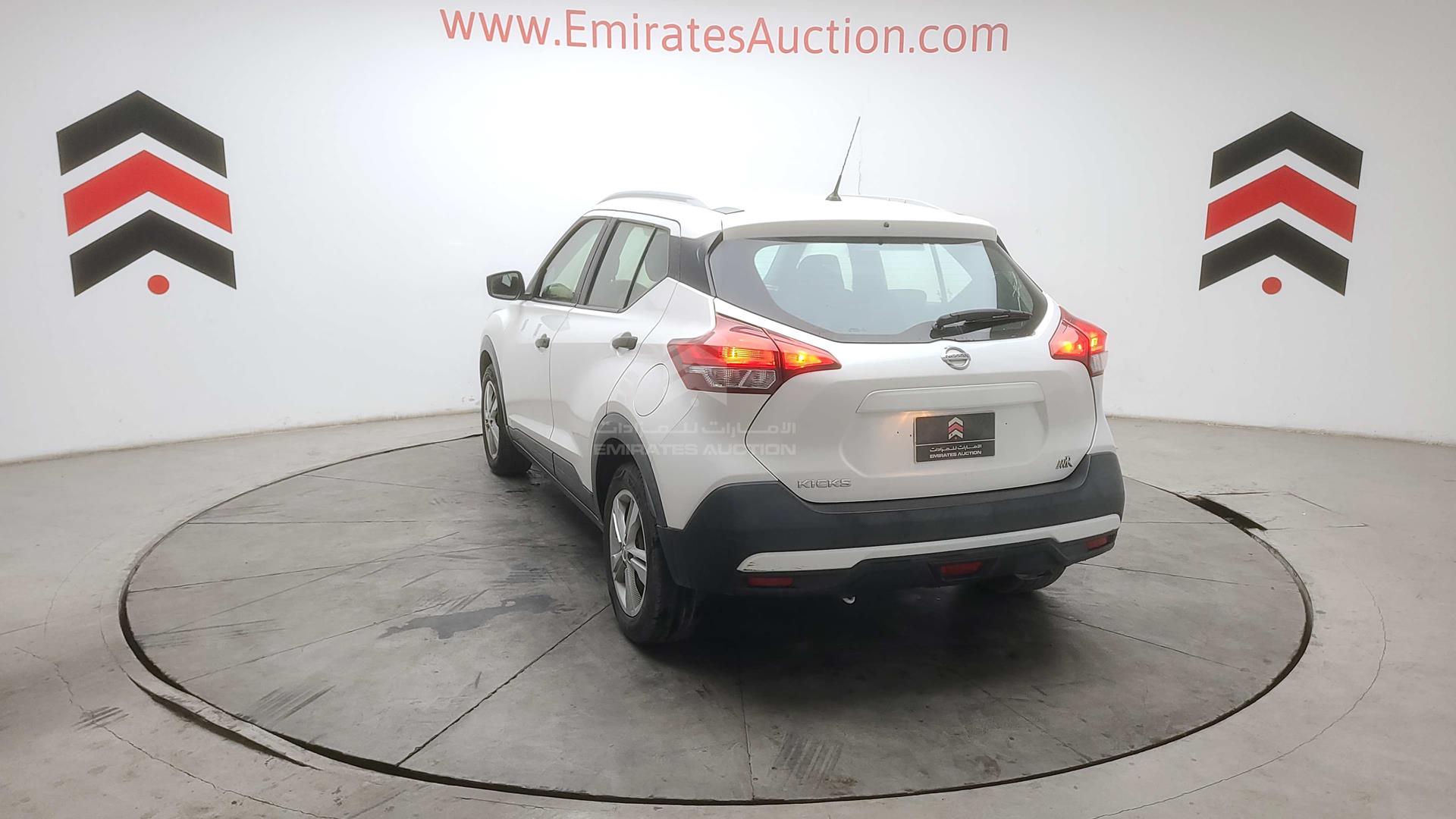 2018 NISSAN KICKS VIN: 3N1CP5C99JL467361