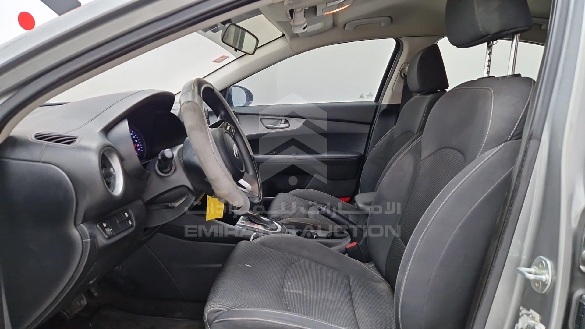 2020 KIA CERATO VIN: KNAF24168L5862692