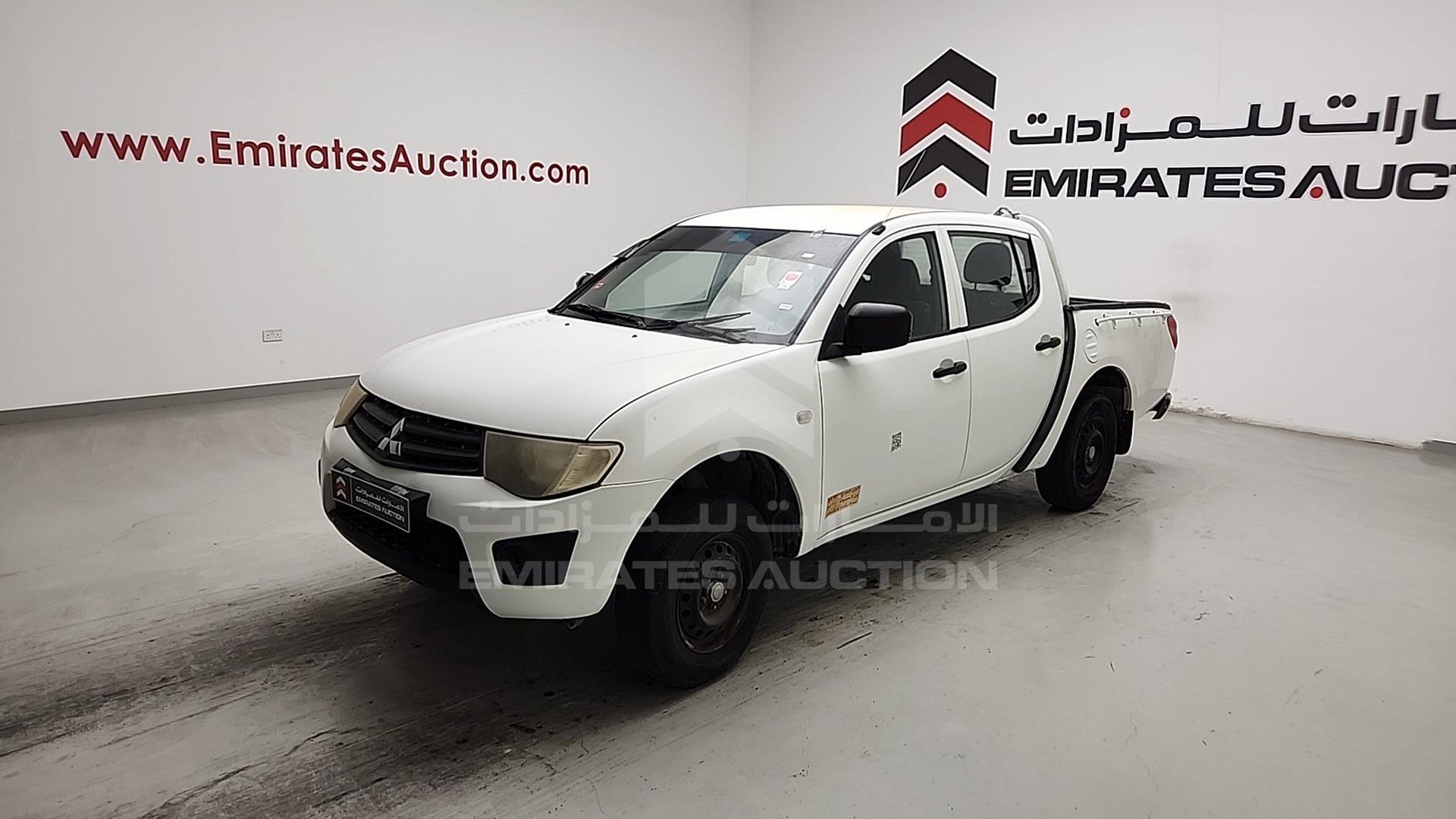 2013 MITSUBISHI L 200 VIN: MMBJNKA50DD007070
