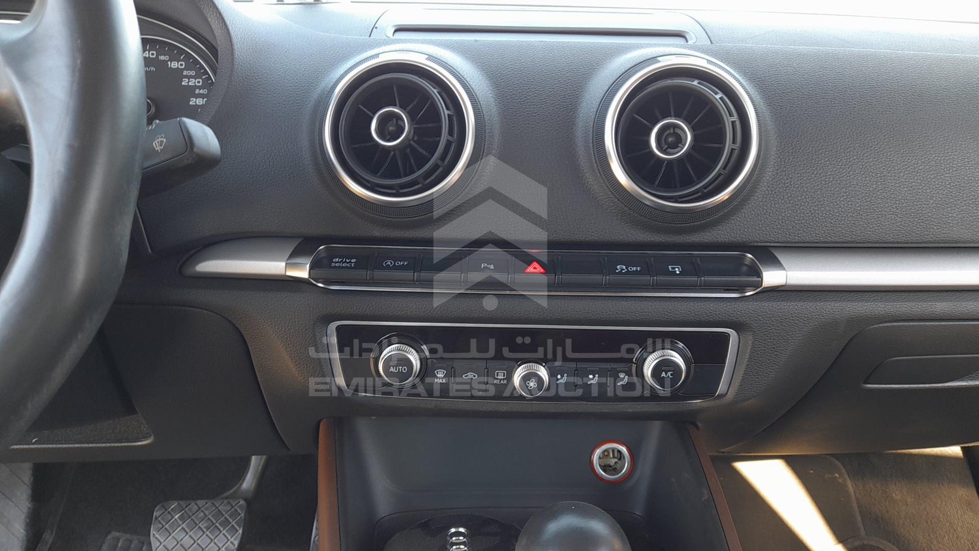 2015 AUDI A3 VIN: WAUAYJFFXF1053884
