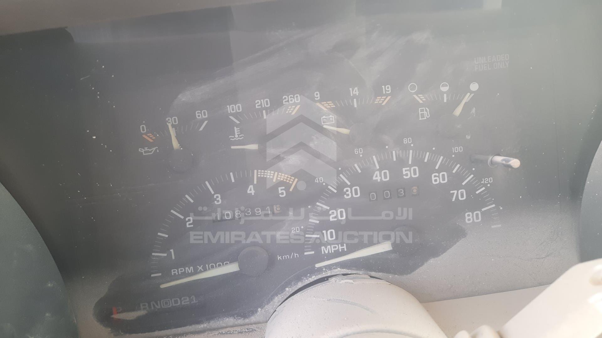1993 CHEVROLET SUBURBAN VIN: 1GKEC16K8PJ722403