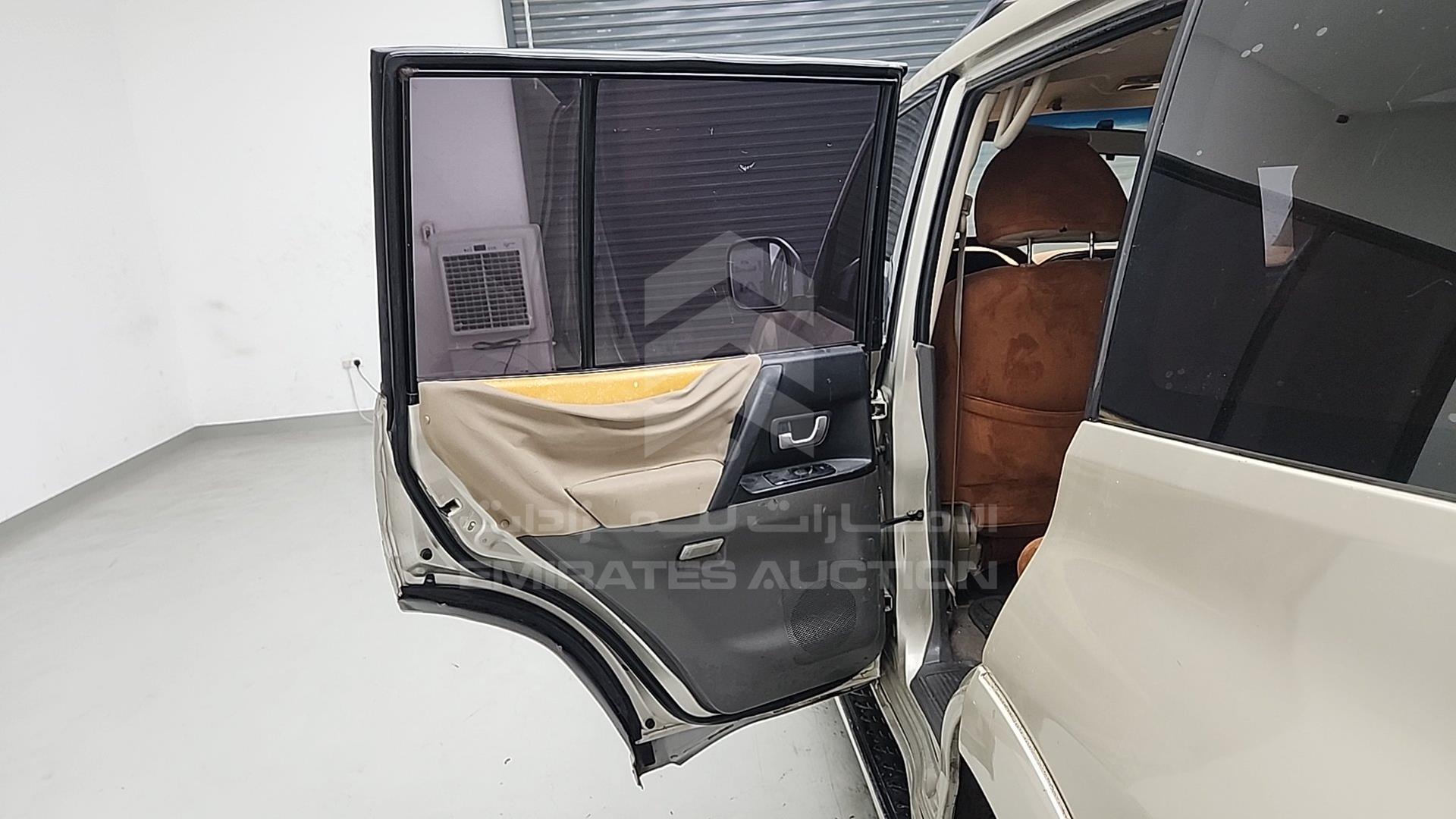 2007 MITSUBISHI PAJERO VIN: JMYLRV73W7J700766