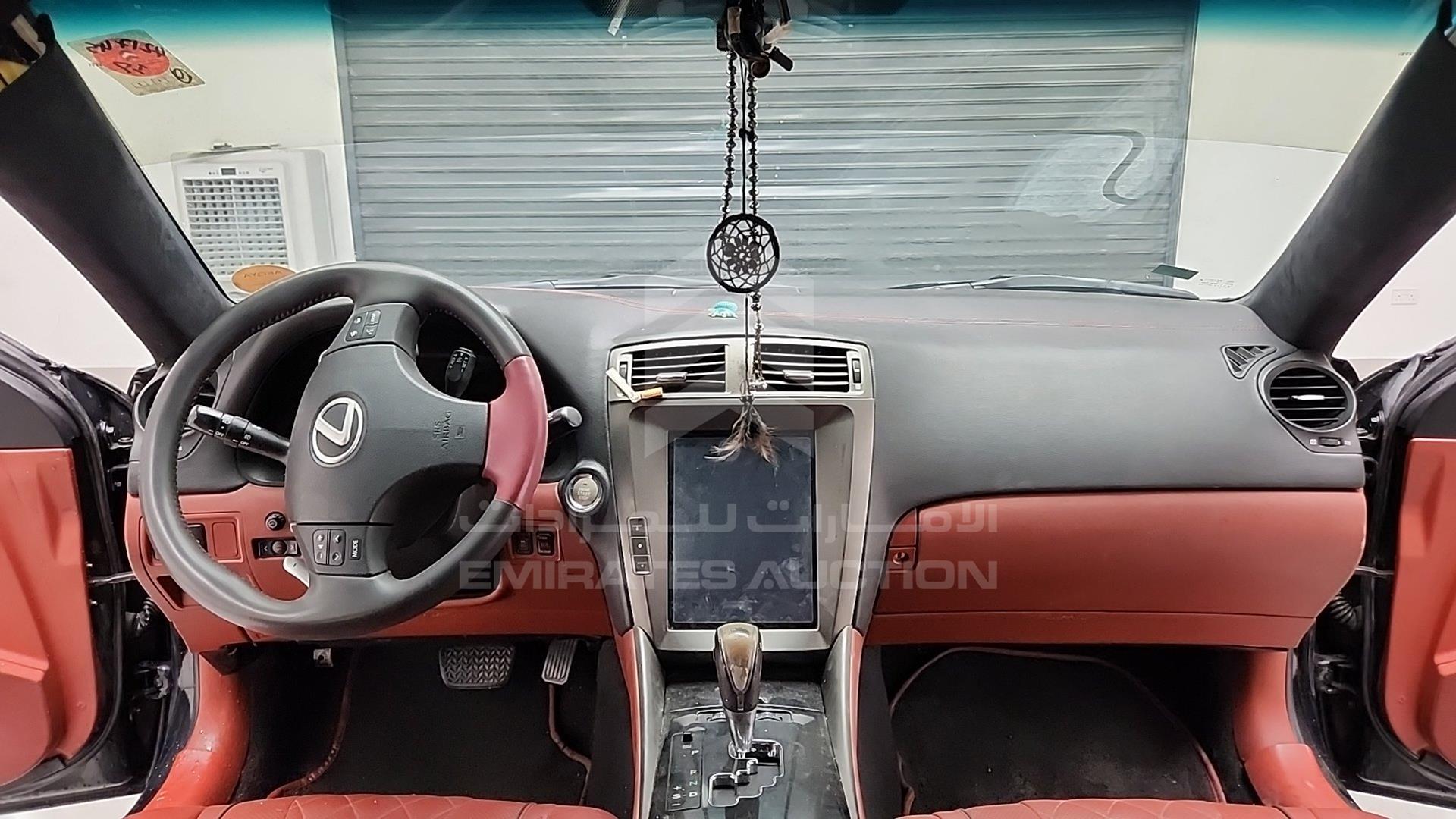 2008 LEXUS IS300 VIN: JTHBG262682009552