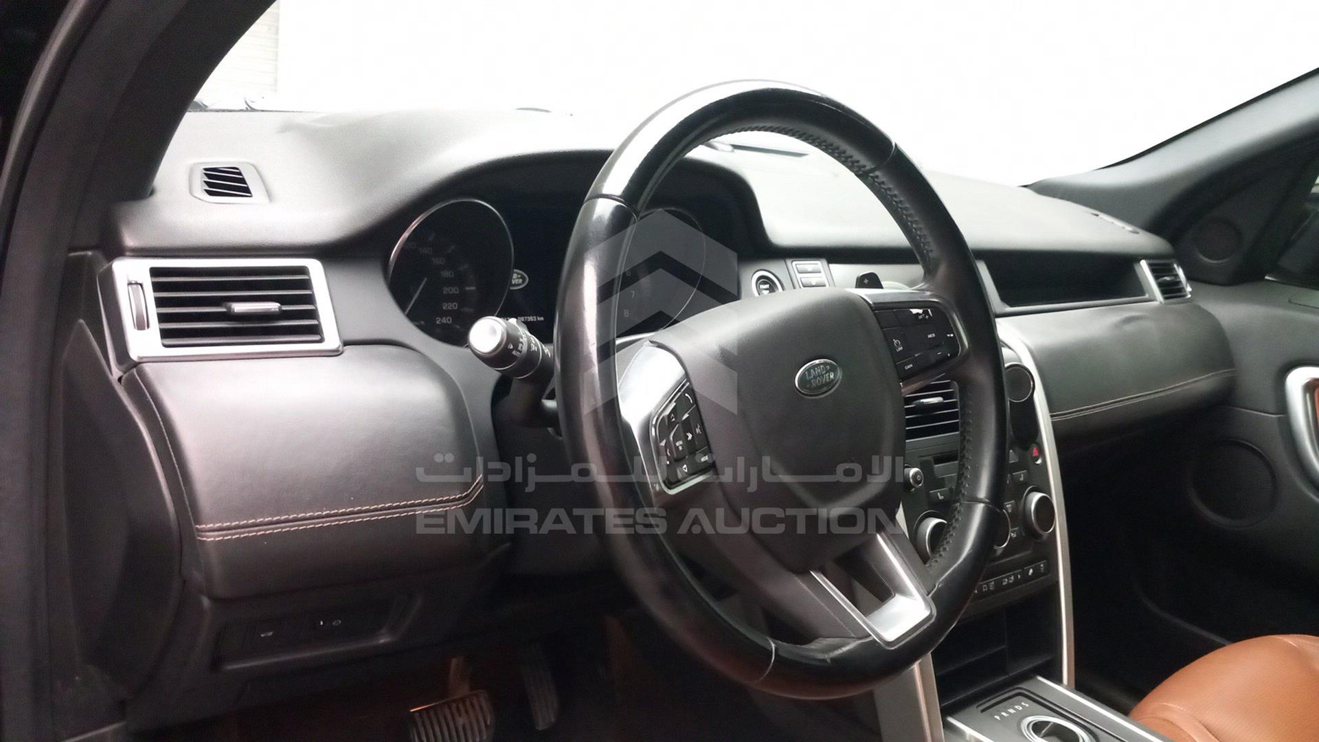 2016 LAND ROVER DISCOVERY VIN: SALCA2BG3GH585029