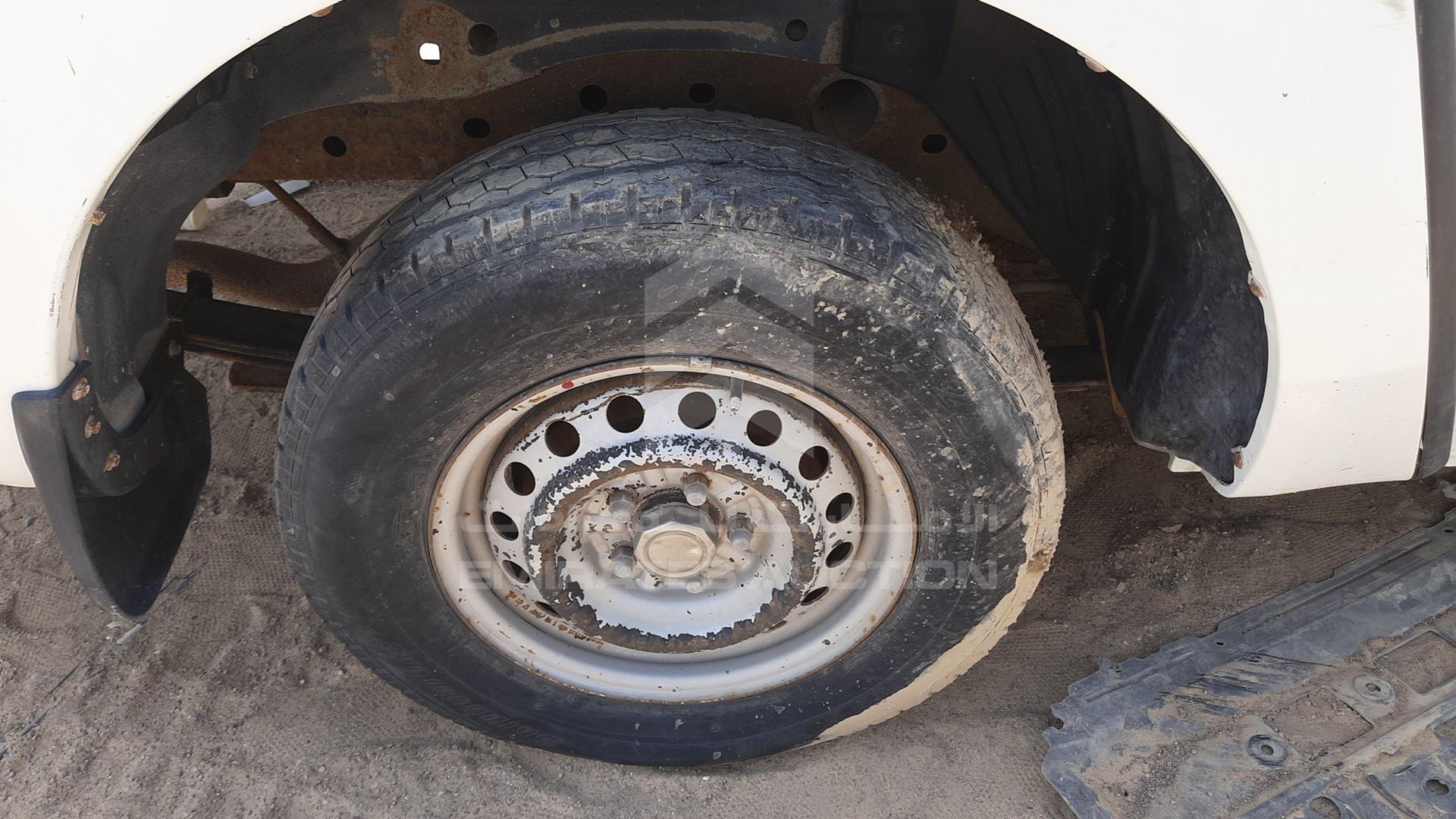 2013 MITSUBISHI L 200 VIN: MMBJNKA50DD030078