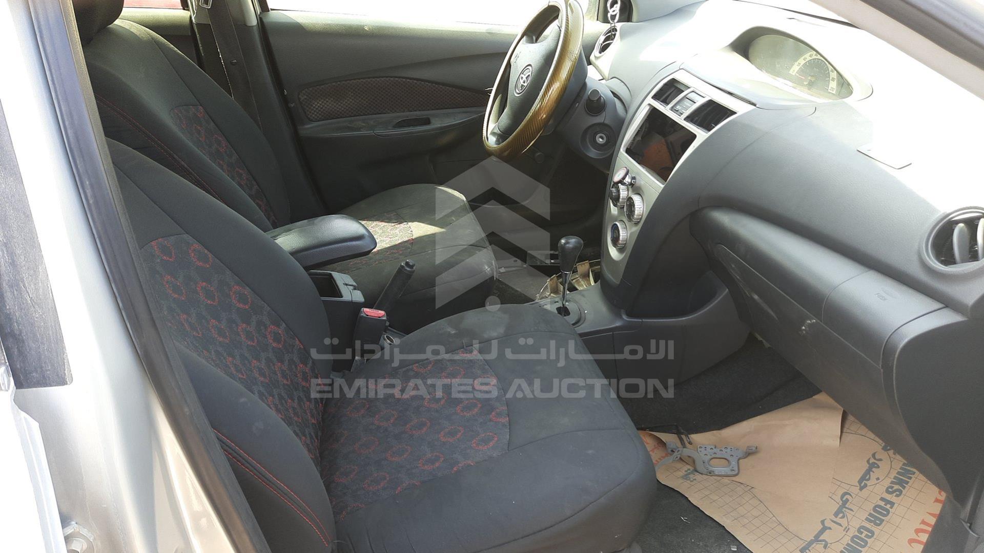 2006 TOYOTA YARIS VIN: JTDBW933361022451