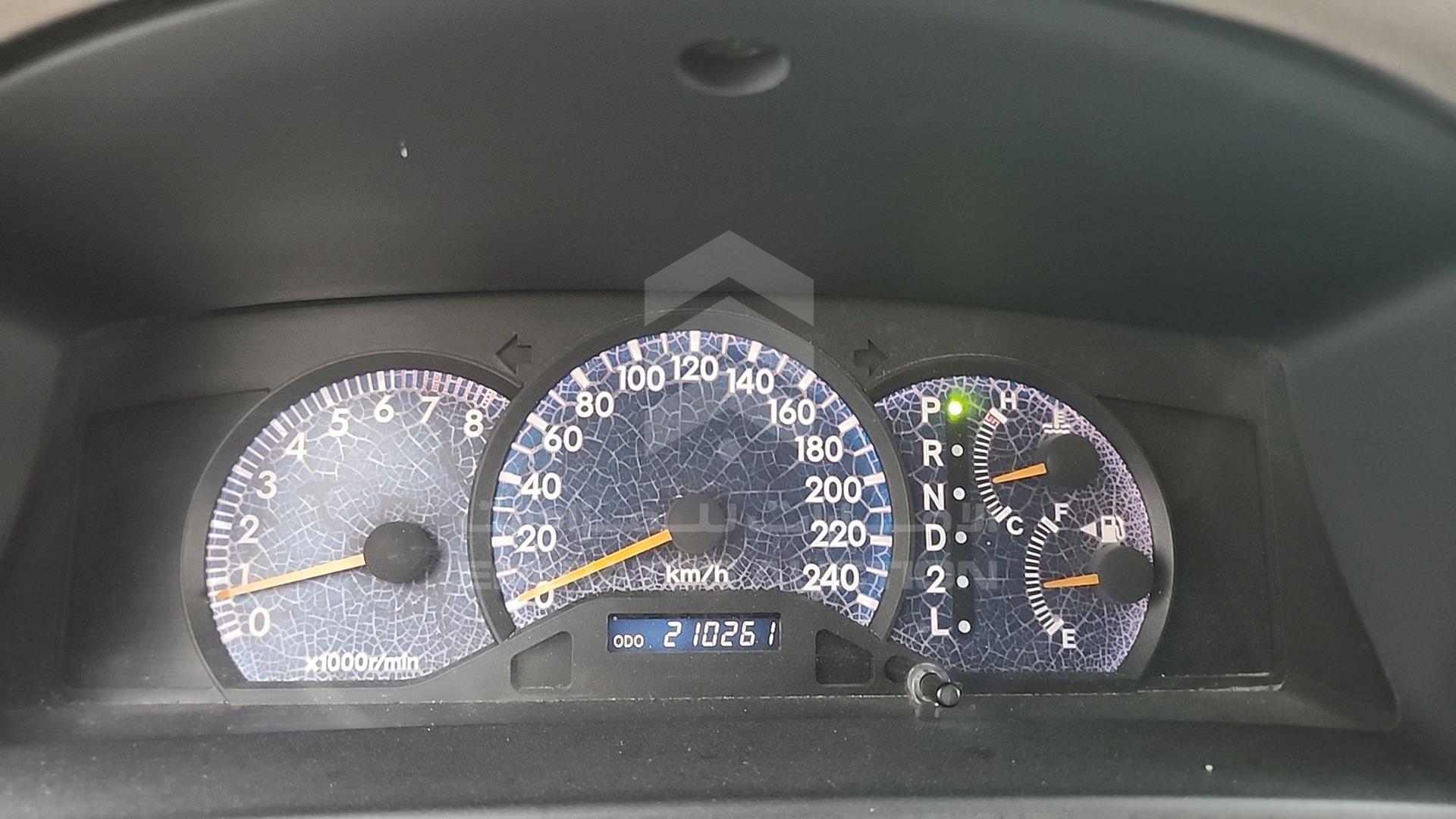 2007 TOYOTA COROLLA VIN: JTDBR22E573216888