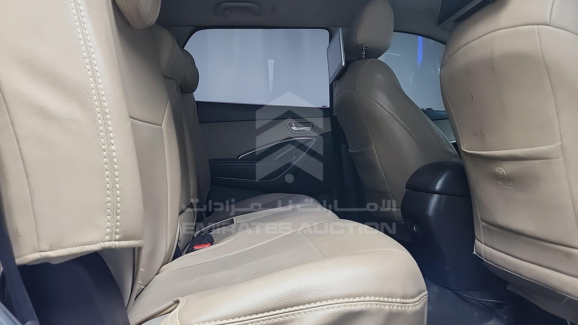 2014 HYUNDAI SANTA FE VIN: KMHSN81E5EU030447