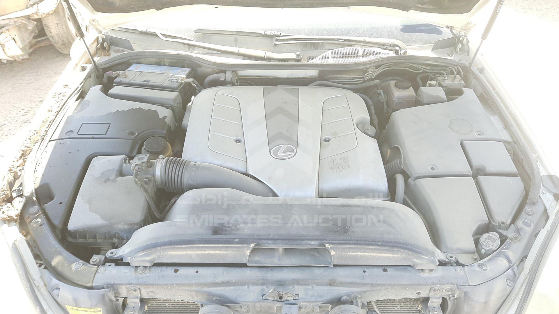 2002 LEXUS LS 430 VIN: JTHBN30F320053163
