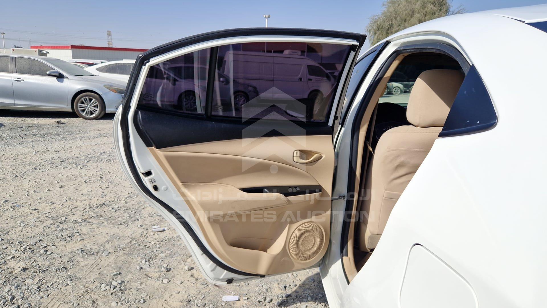 2019 TOYOTA YARIS VIN: MHFB29F32K2083886