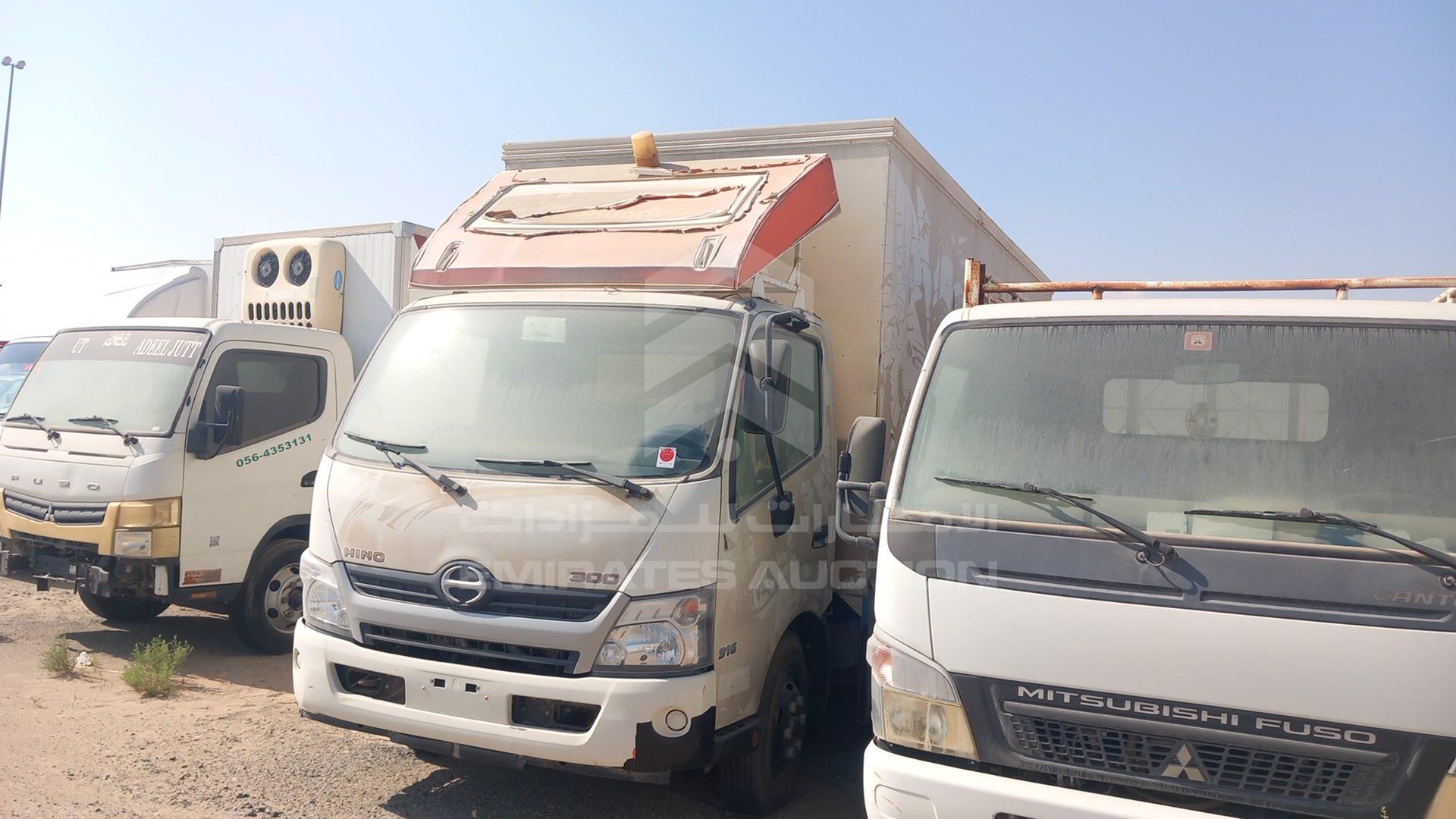 2017 HINO 300 VIN: JHHZCL2H4HK006903