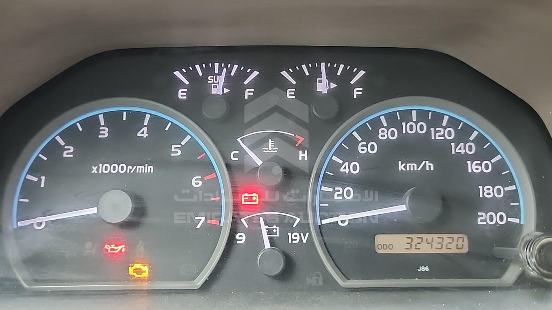 2013 TOYOTA LAND CRUISER PICKUP VIN: JTFLU73J6D4538691
