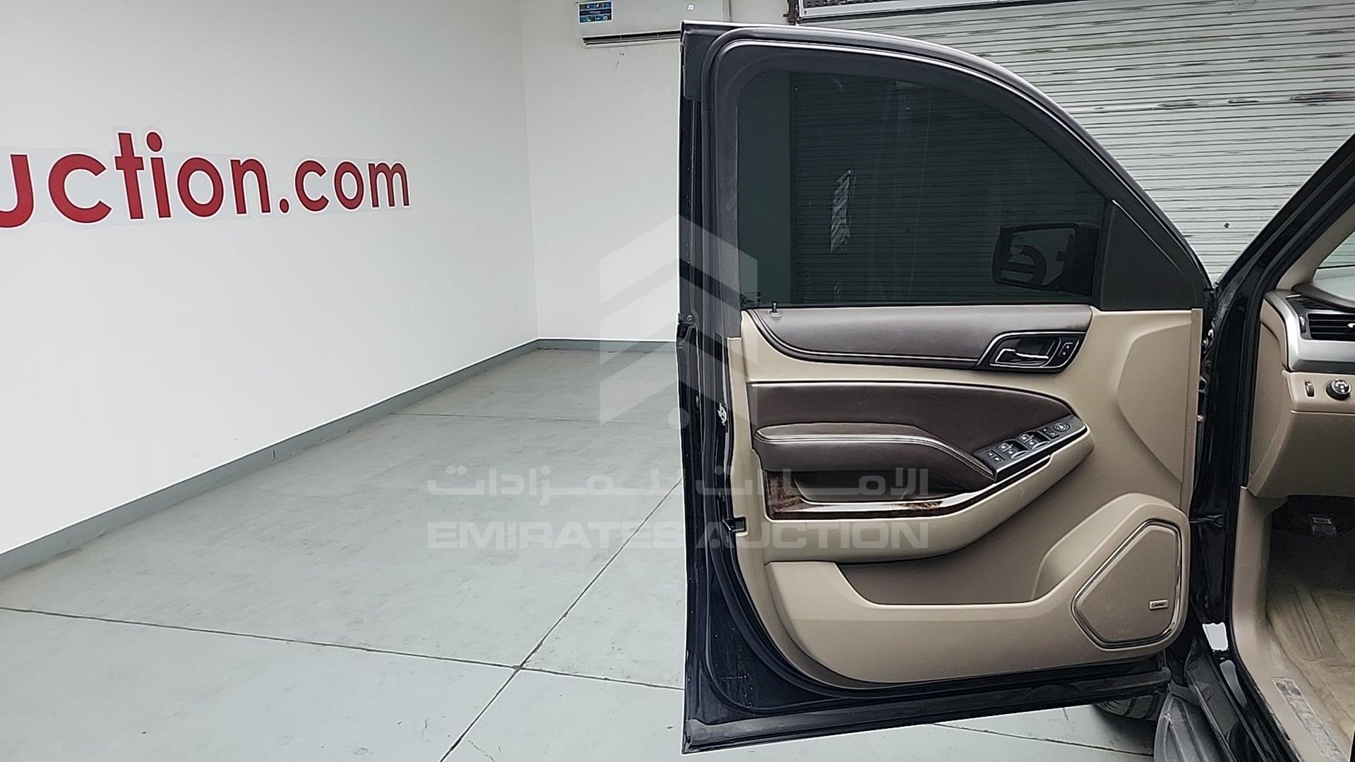 2016 CHEVROLET SUBURBAN VIN: 1GNSK8KC9GR145656