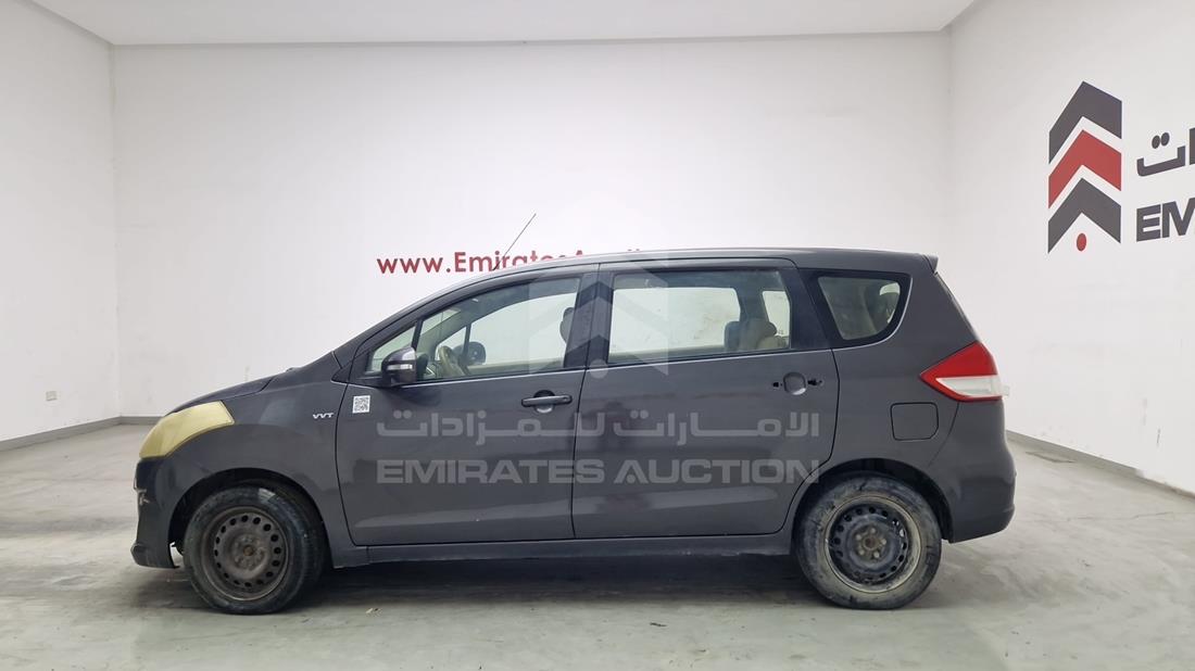 2015 Suzuki Ertiga — Front Left Angle — Photo 6