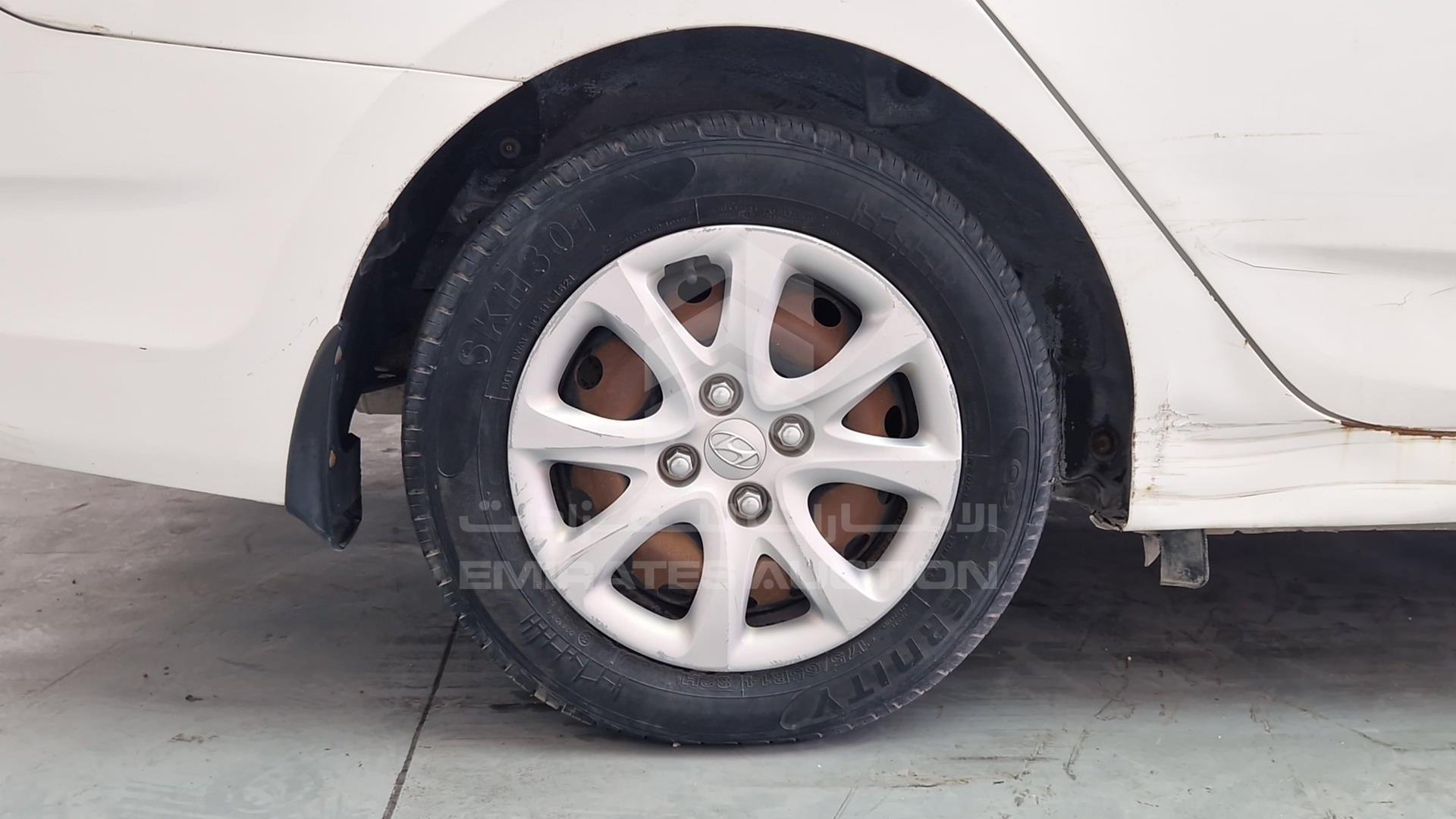 2012 HYUNDAI ACCENT VIN: KMHCT41C9CU229547