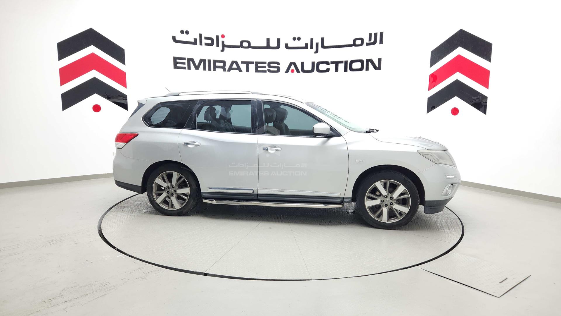 2015 NISSAN PATHFINDER VIN: 5N1AR2MM8FC628006