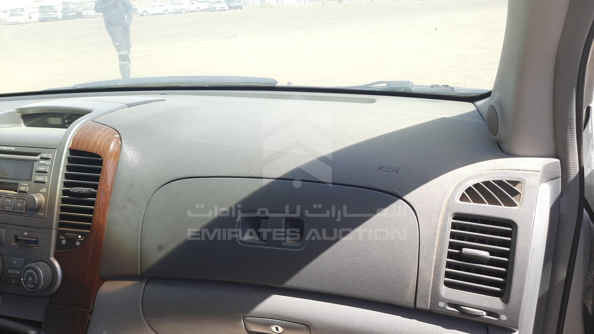 KNAMB763166040211 - 2006 Kia Carnival - #355076