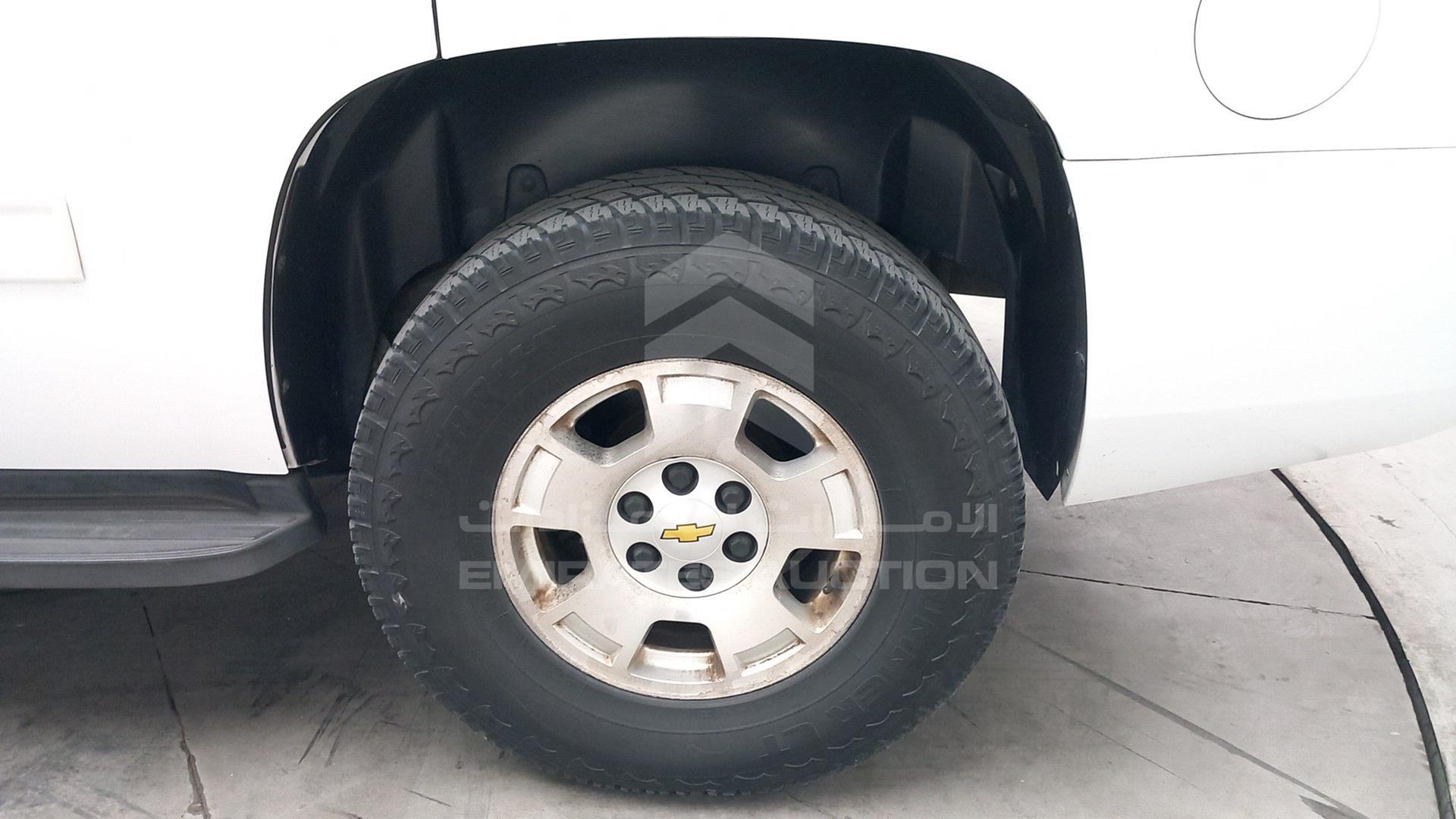 2013 CHEVROLET TAHOE VIN: 1GNSK6E00DR302279