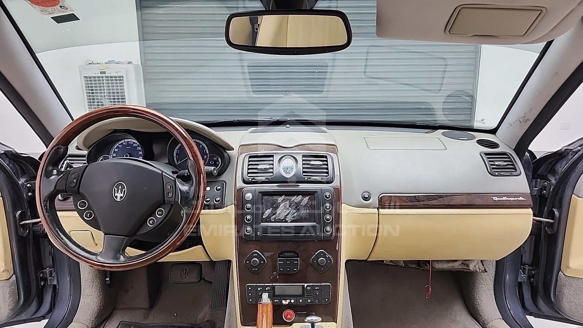 2005 MASERATI QUATTROPORTE VIN: ZAMCD39B000017797