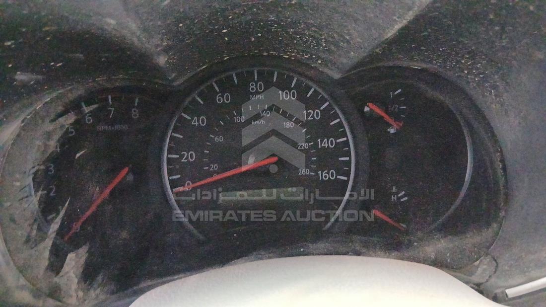 2013 Nissan Quest — Speedometer & RPM Gauges — Photo 16