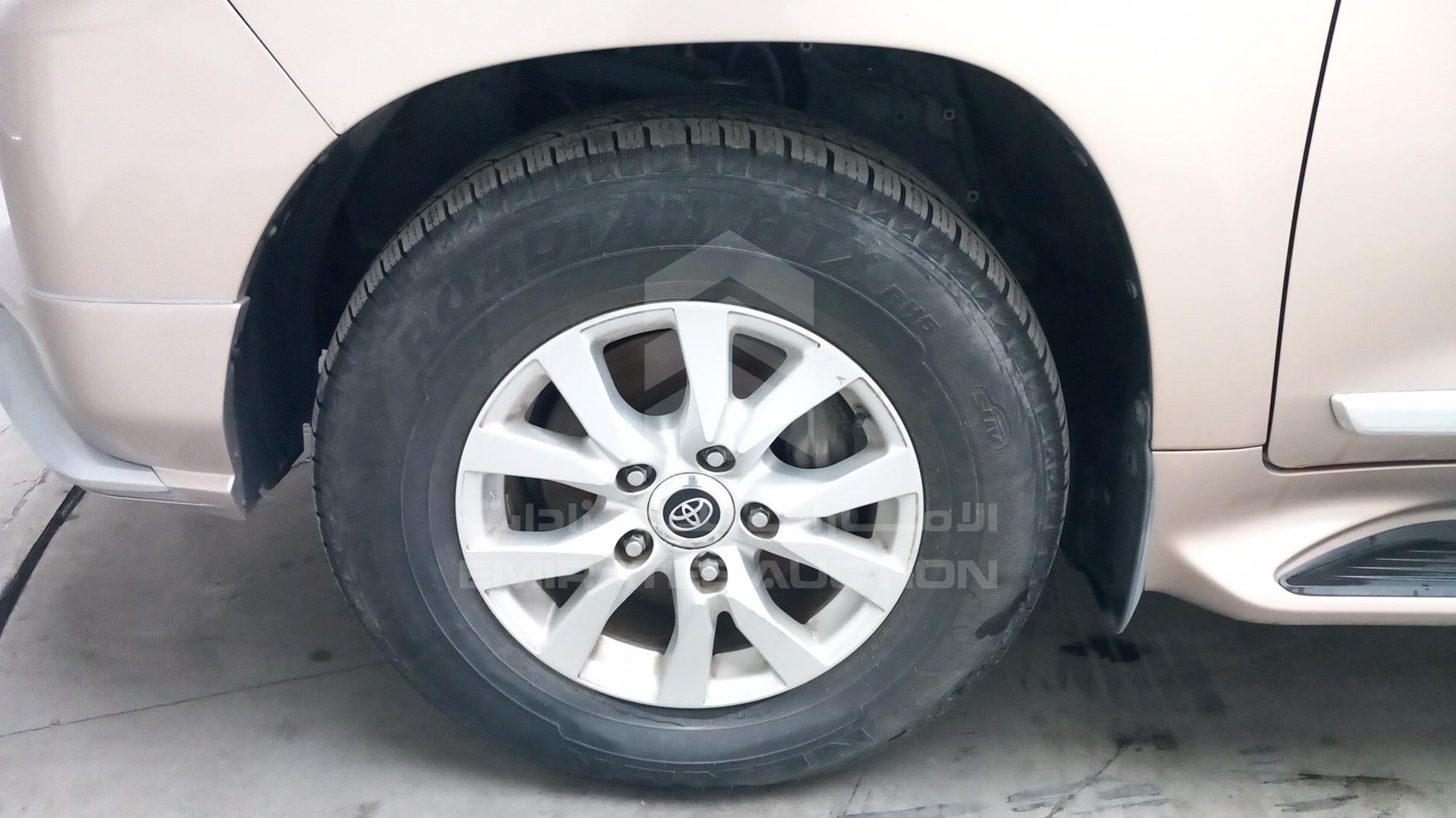 2018 TOYOTA LAND CRUISER VIN: JTMHX01J0J4160430