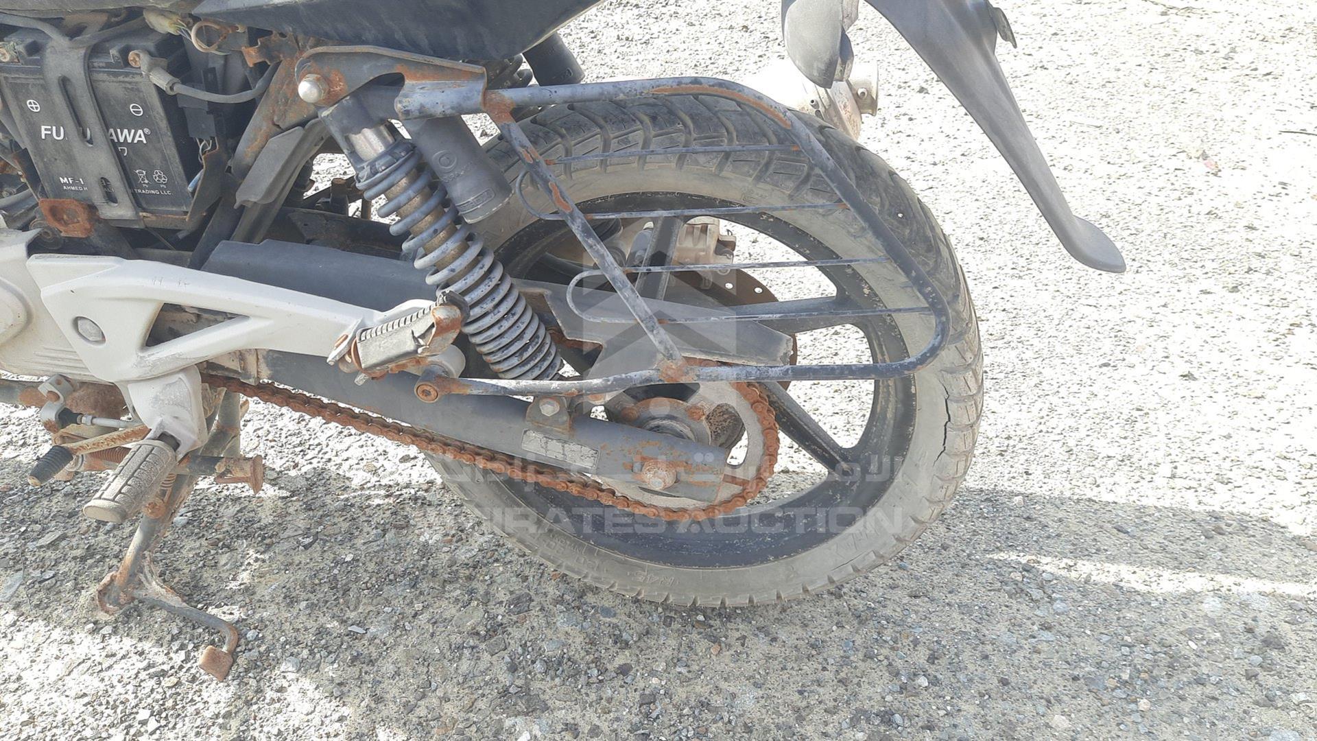 2011 BAJAJ PULSAR VIN: MD2DHDKZZUCB18800