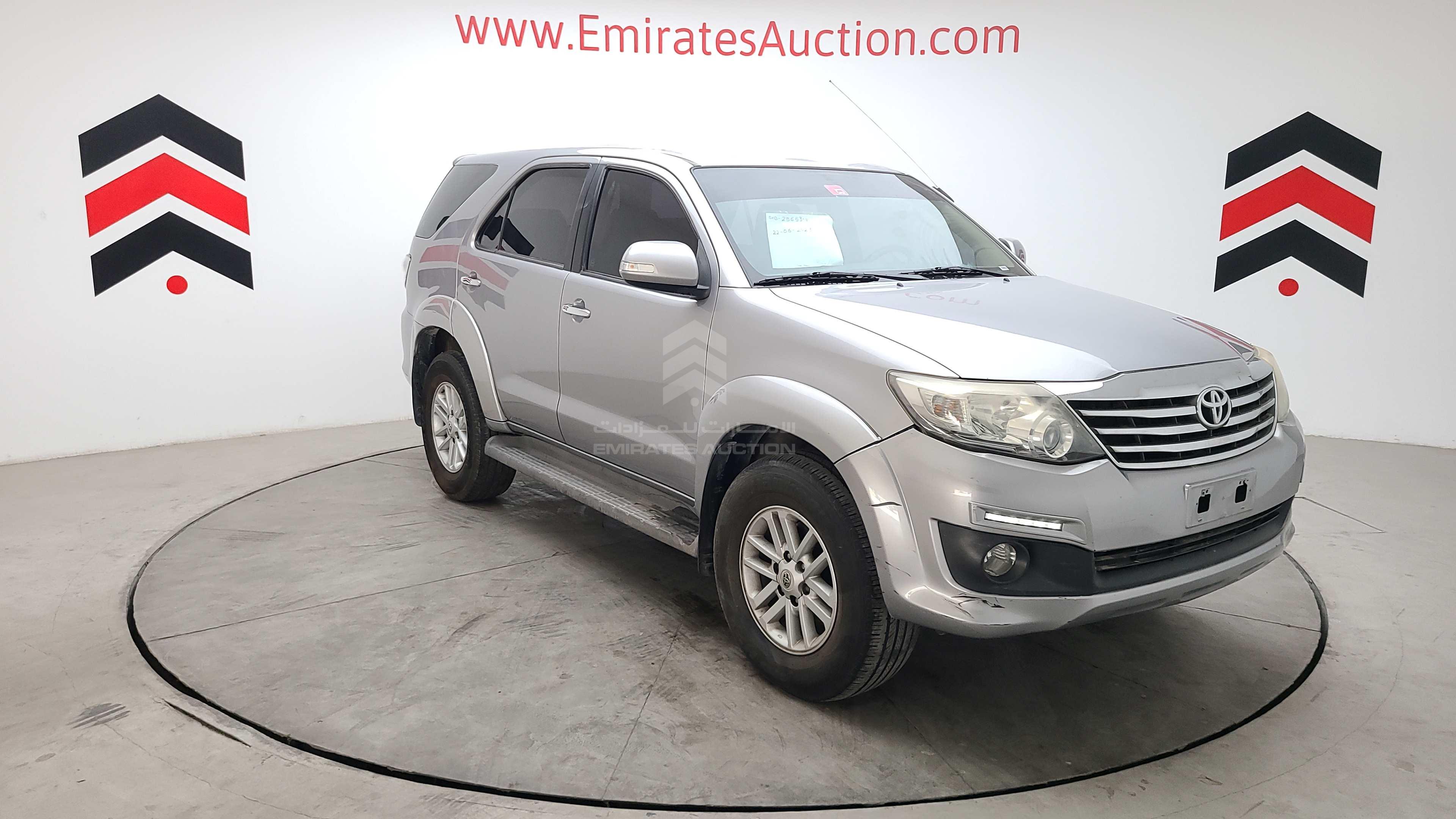 MHFYX59G2F8069864 - 2015 Toyota Fortuner - #428513