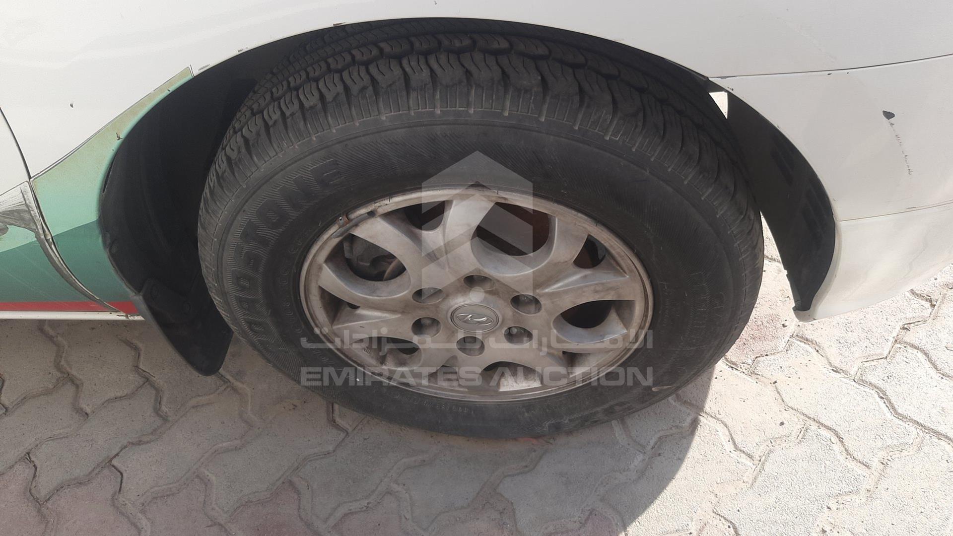 2016 HYUNDAI H1 VIN: KMJWA37R8GU761238