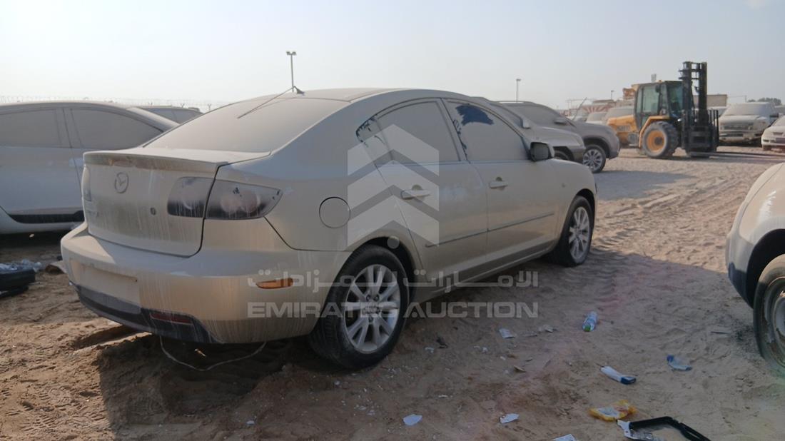 مازدا 3 2009 — الزاوية الخلفية اليمنى — صورة 8