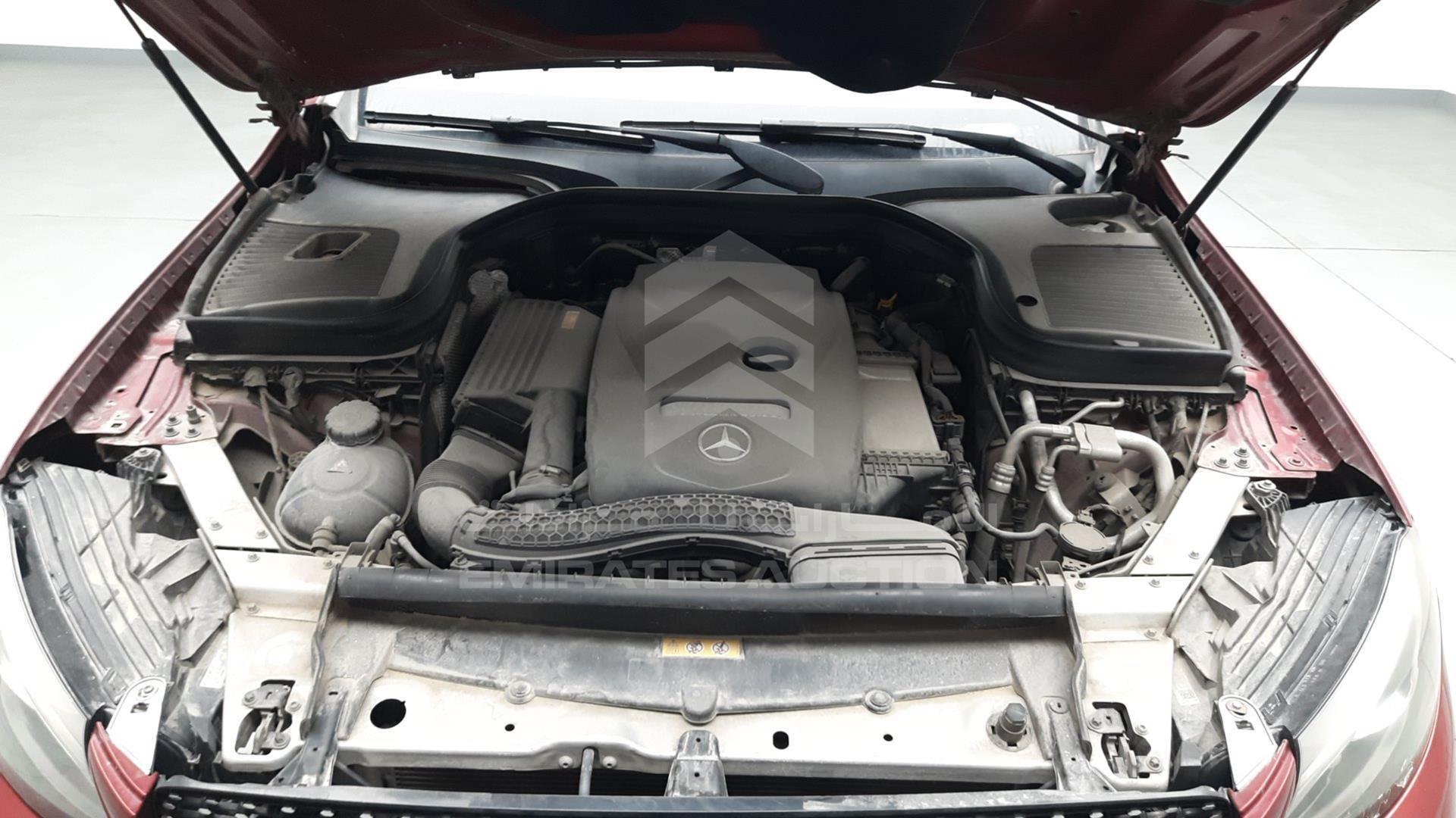 2018 MERCEDES GLC 300 VIN: WDC0G4KB5JV101017