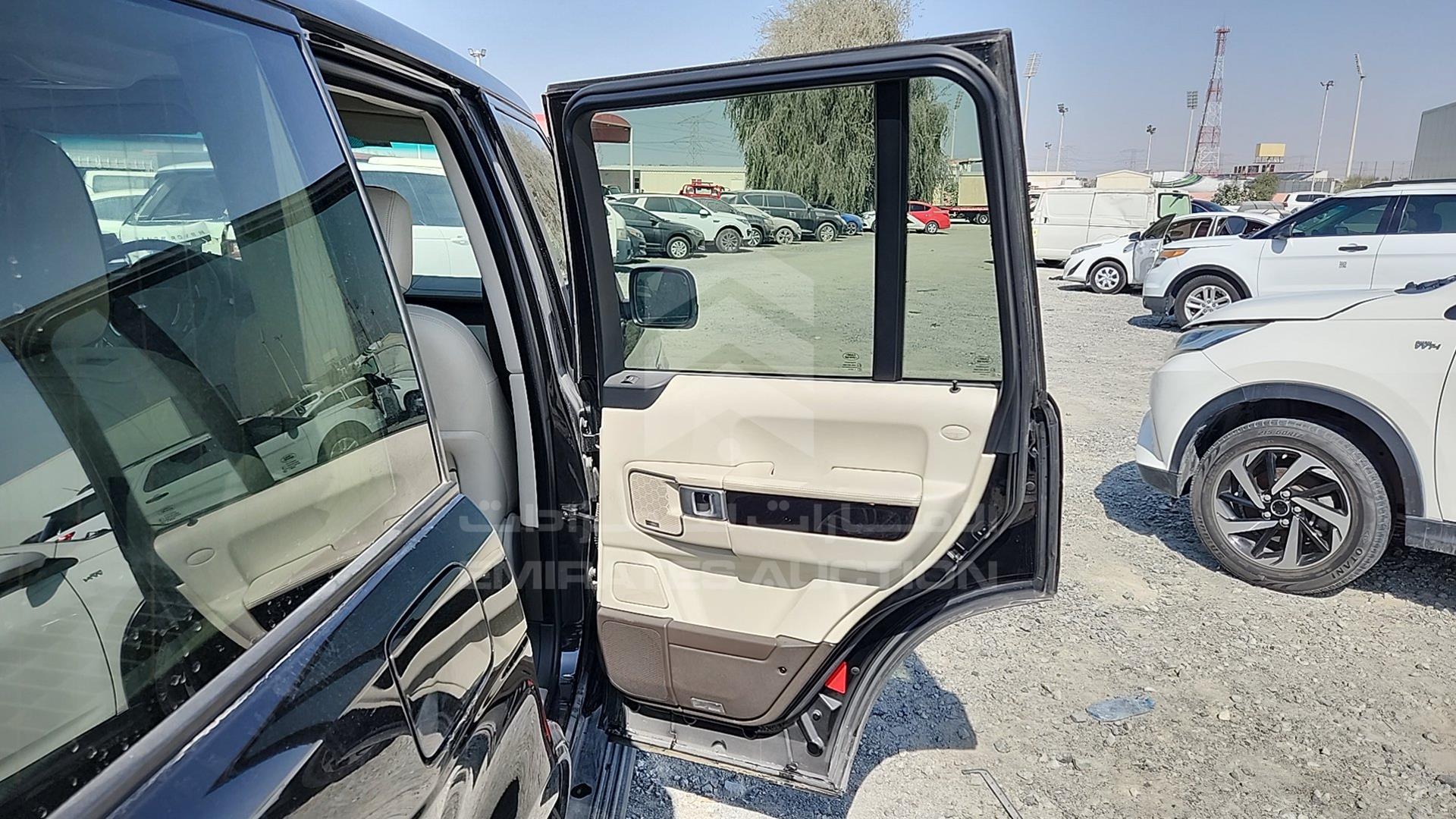 2010 RANGE ROVER HSE VIN: SALLMAMD4AA313938