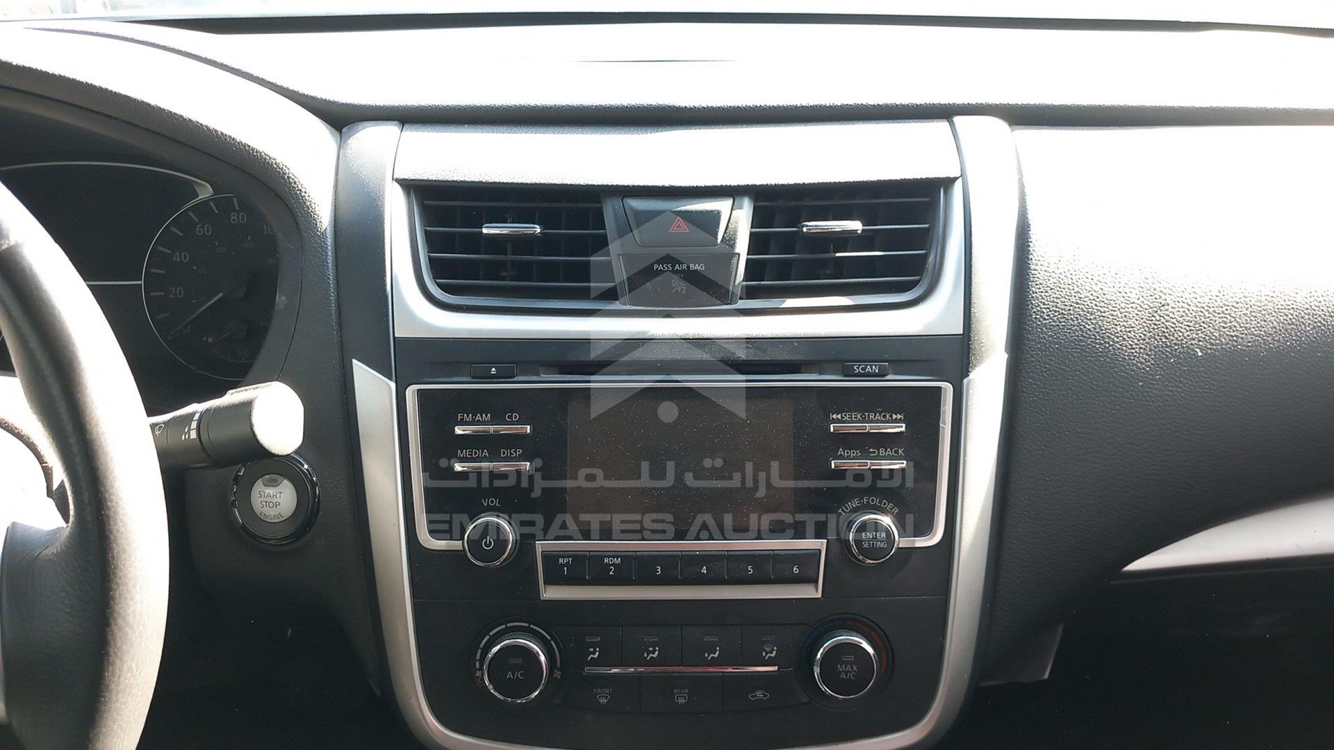 2016 NISSAN ALTIMA VIN: 1N4AL3AP2GN324952