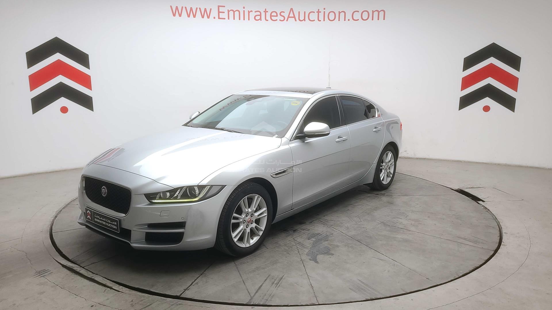 2017 JAGUAR XE VIN: SAJAB4BG6HA972158