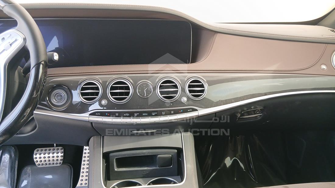 2018 Mercedes S 560 — Entertainment Systems & Camera Monitor & Navigation — Photo 16
