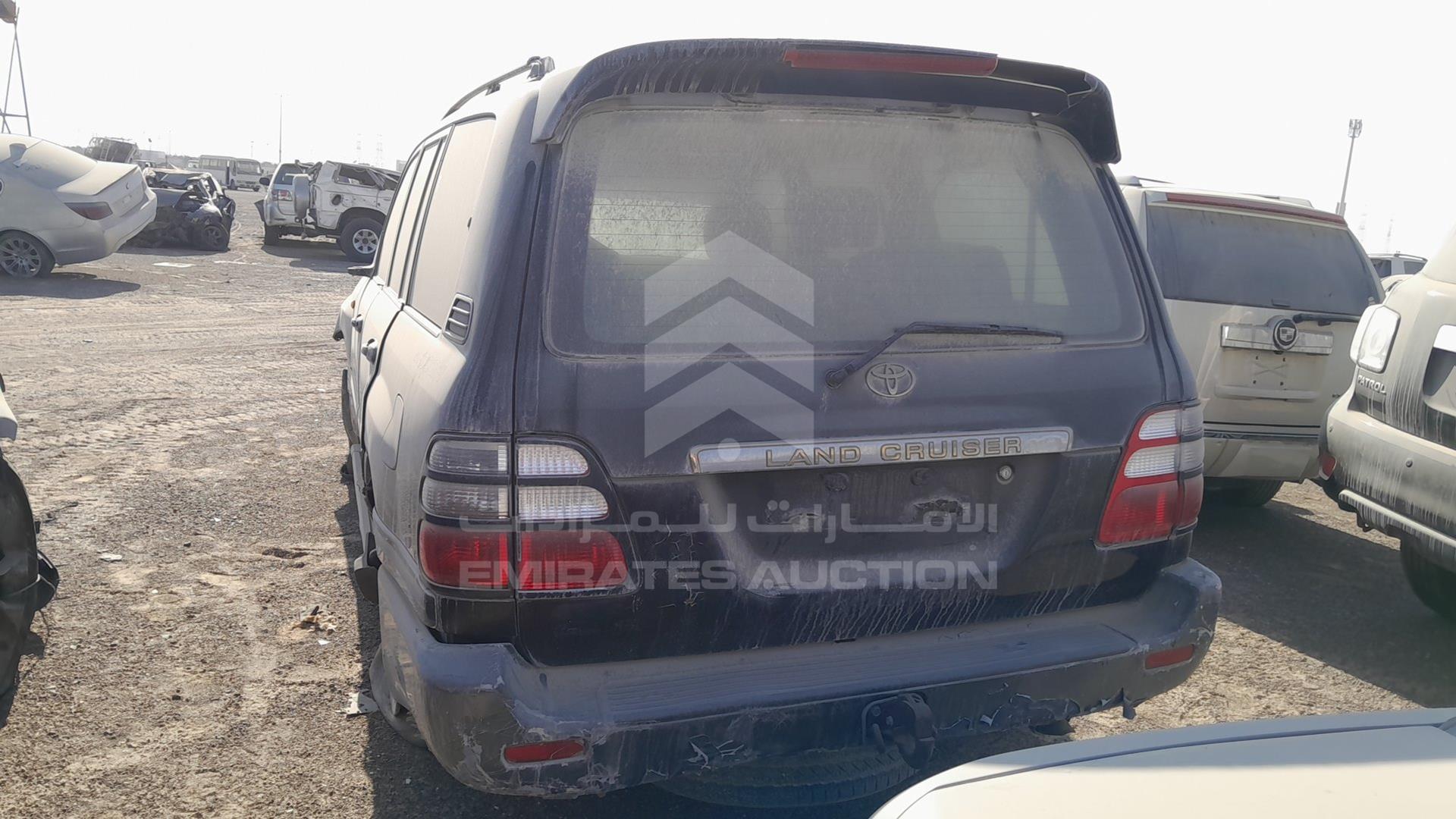 2004 TOYOTA LAND CRUISER VIN: JTEHJ09J445090852