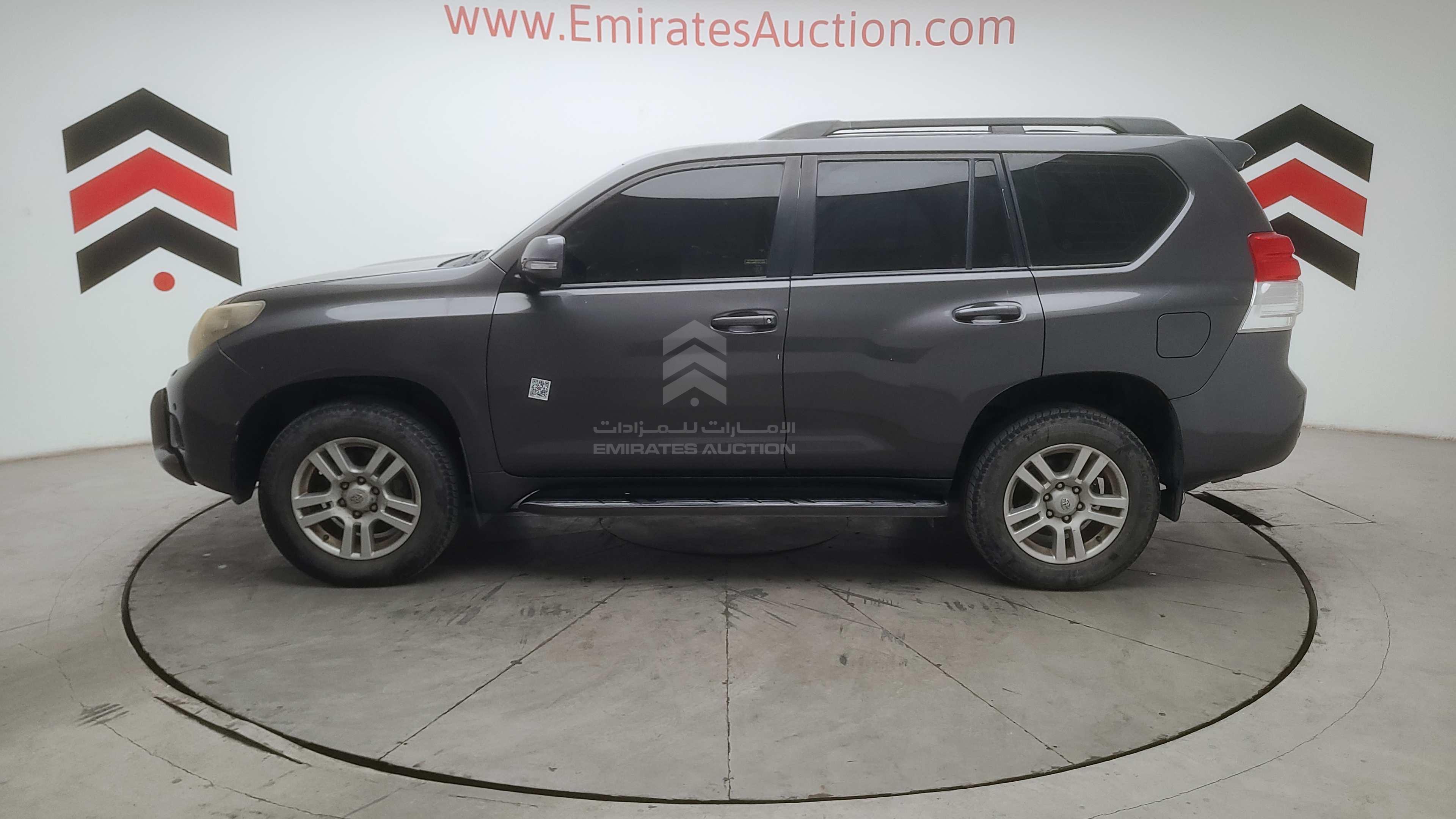 JTEBU3FJ8BK028260 - 2011 Toyota Land Cruiser Prado - #479772