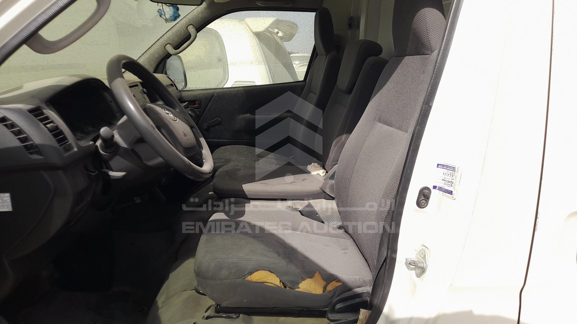 2015 TOYOTA HIACE VIN: JTFPX22P0F0057959
