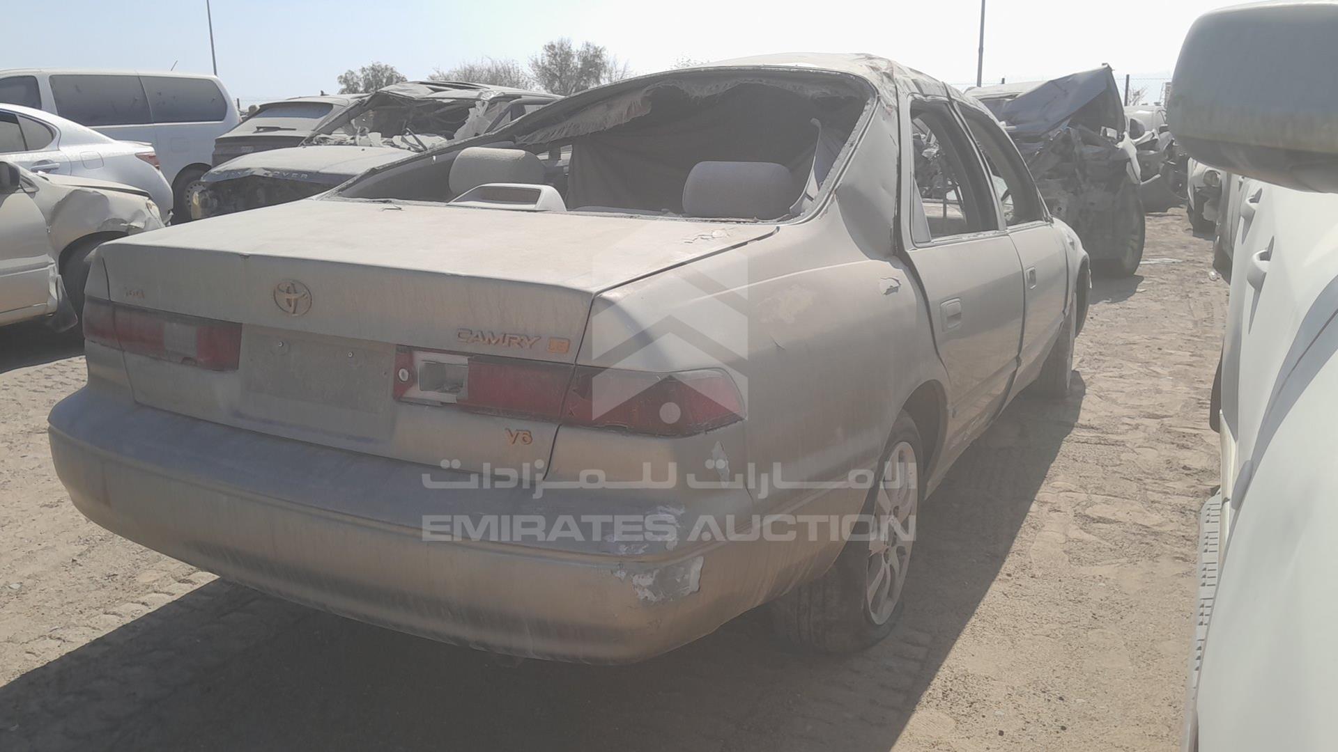 1998 TOYOTA CAMRY VIN: 4T1BF22K0WU063923