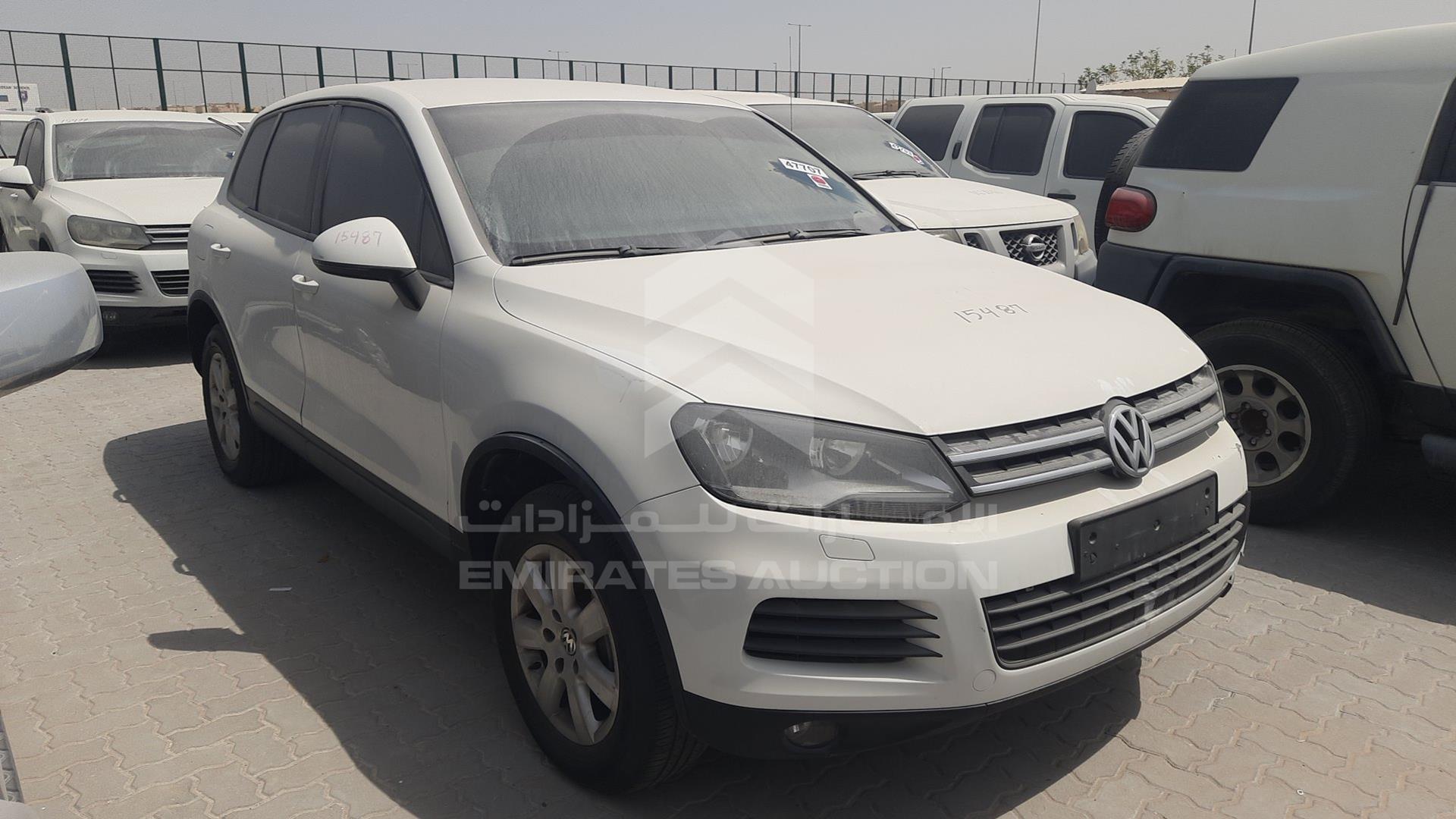 2013 VOLKSWAGEN TOUAREG VIN: WVGBC2BP7DD000268