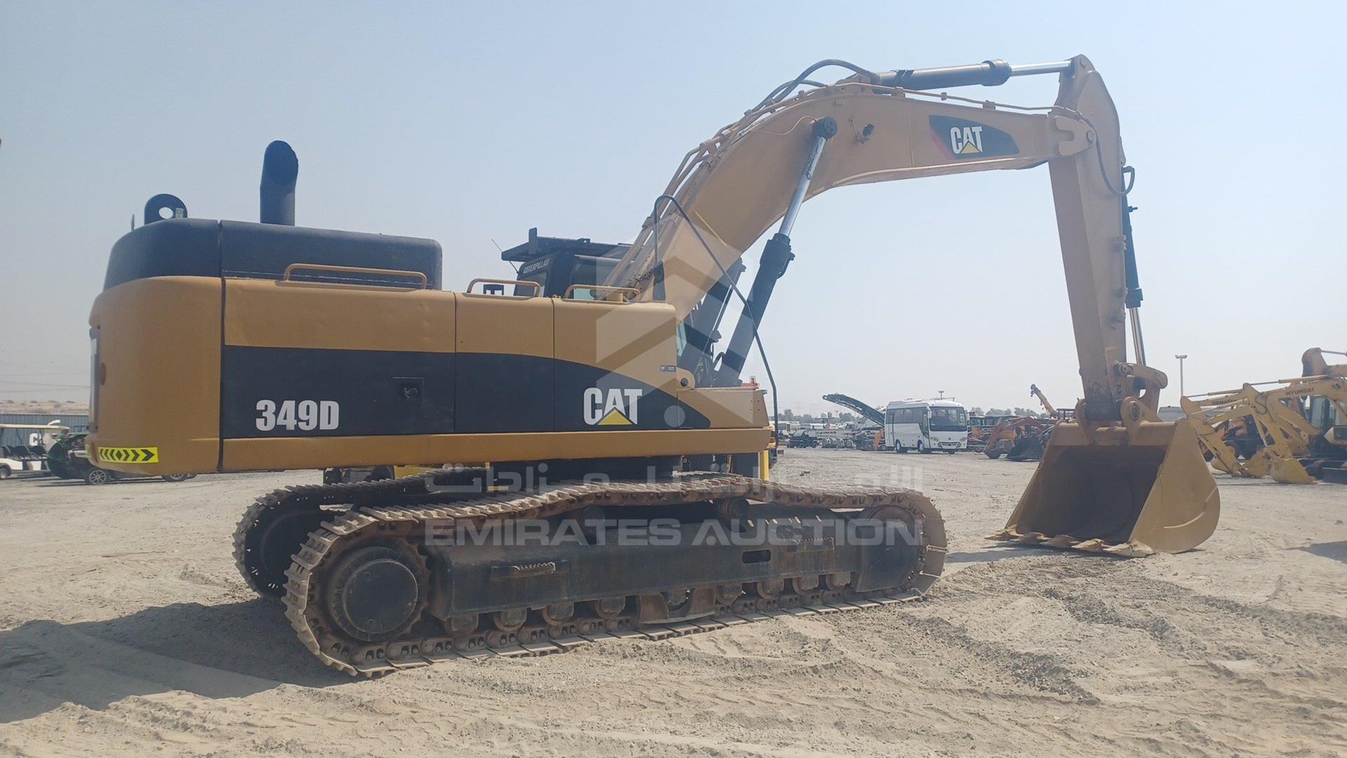 2013 CATERPILLAR 349 D VIN: CAT0349DEJGB00738