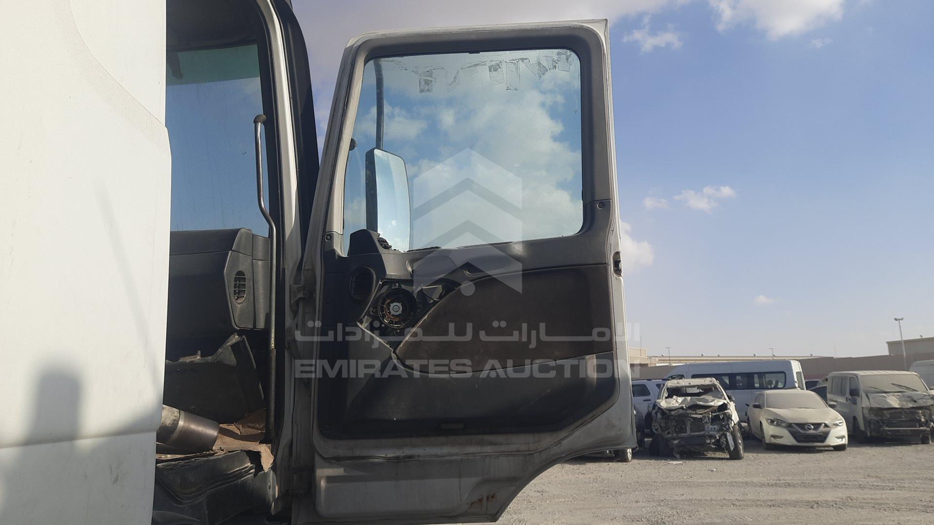 2008 MERCEDES ACTROS VIN: WDAKHCAA78L307530