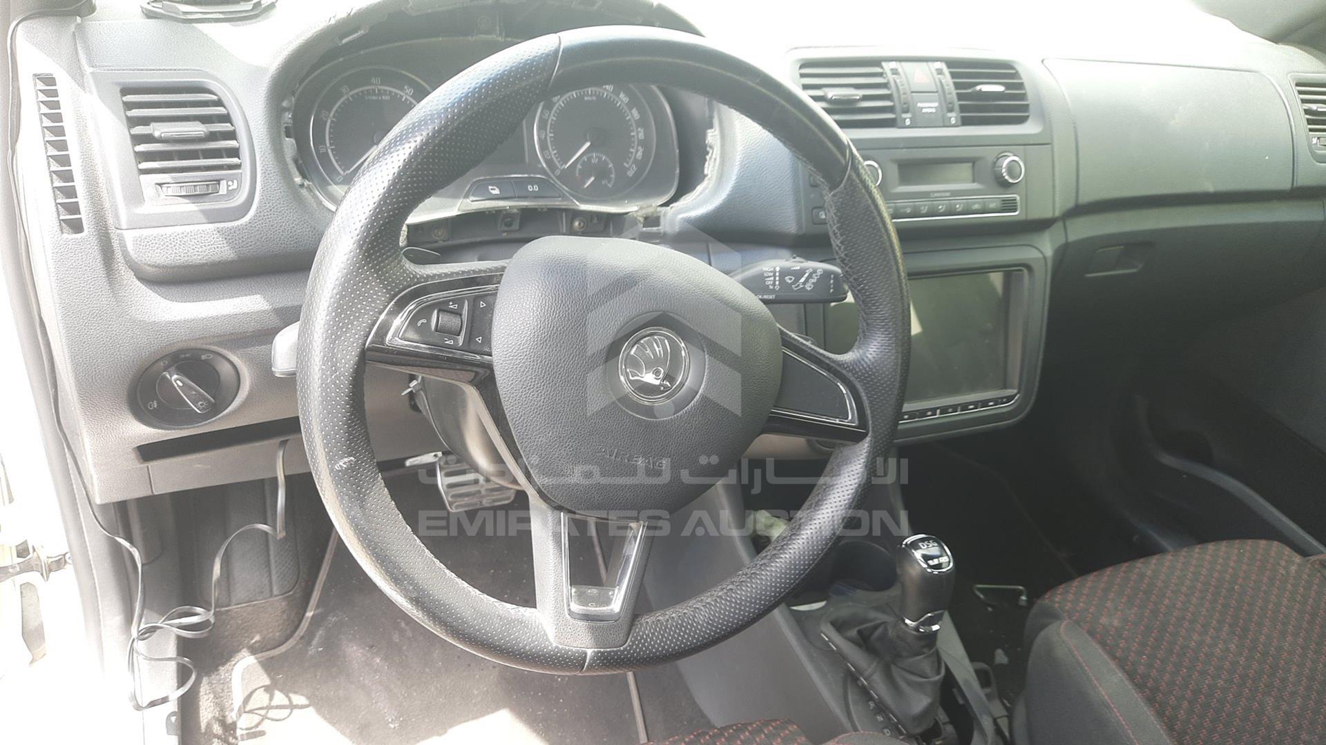 2014 SKODA FABIA VIN: TMBEP2NC8E3990109