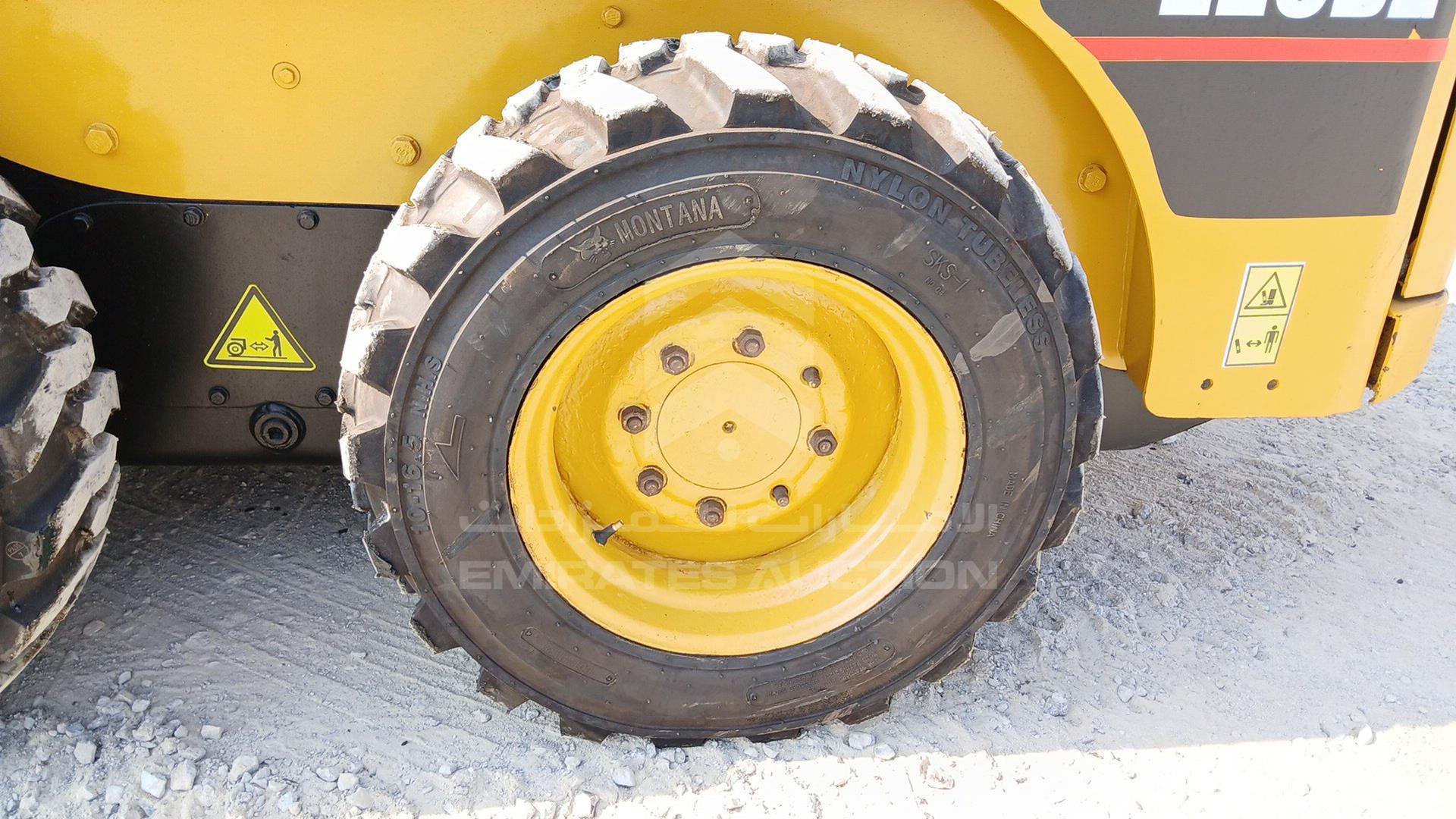 2008 CATERPILLAR --- VIN: CAT00226BMJH10843