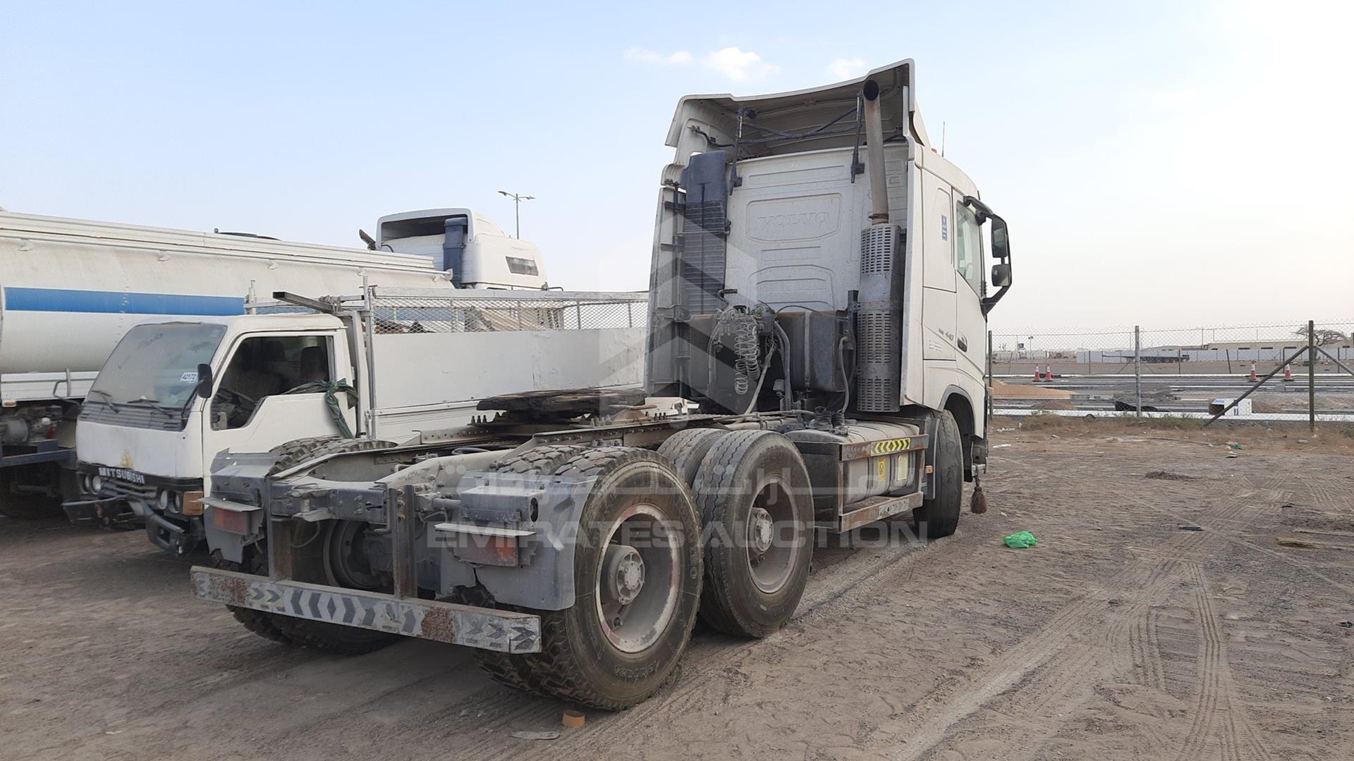 2016 VOLVO FH VIN: YV2RS02D0GA784546