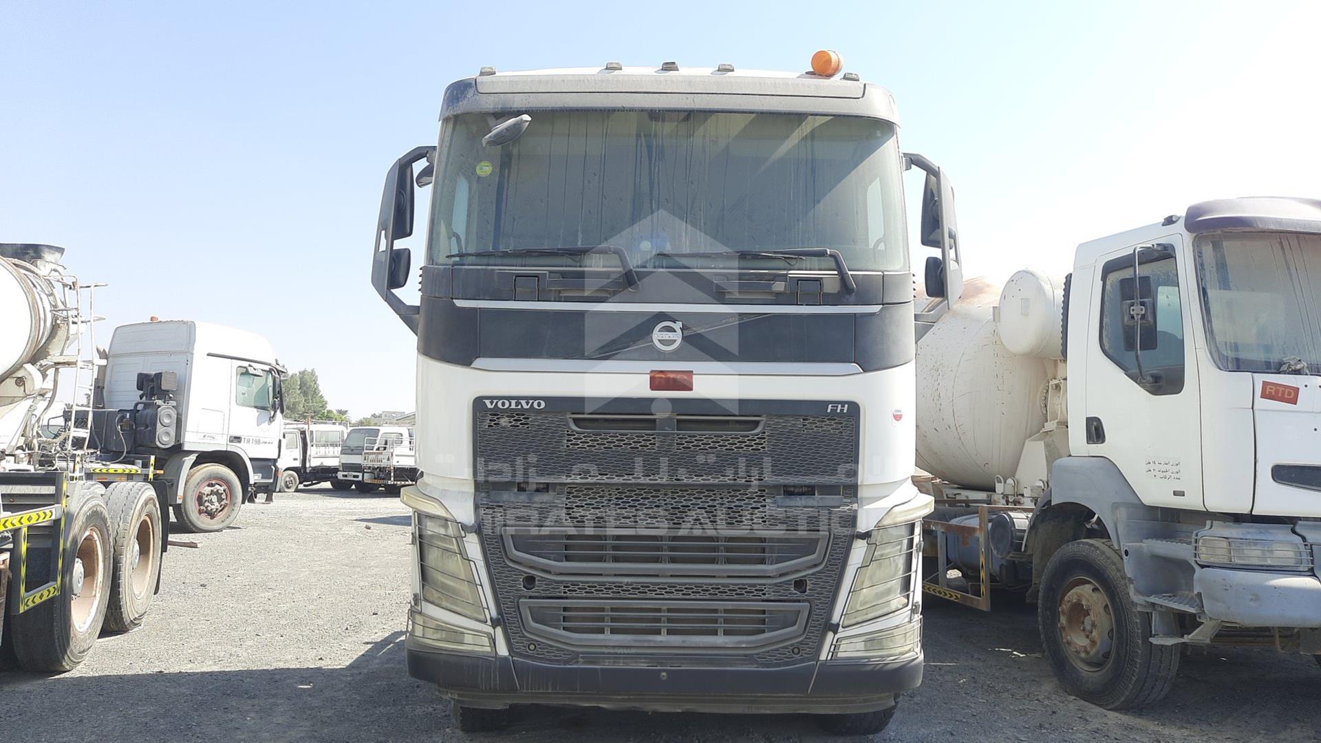 2014 VOLVO FH 440 VIN: YV2RS02D7EA765781