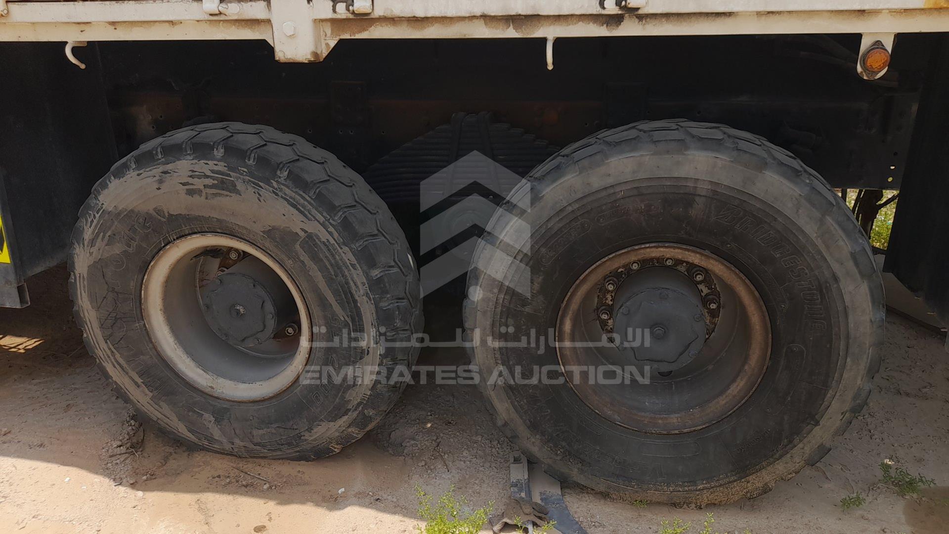 0 IVECO --- VIN: WJMF3TRS4EC282639